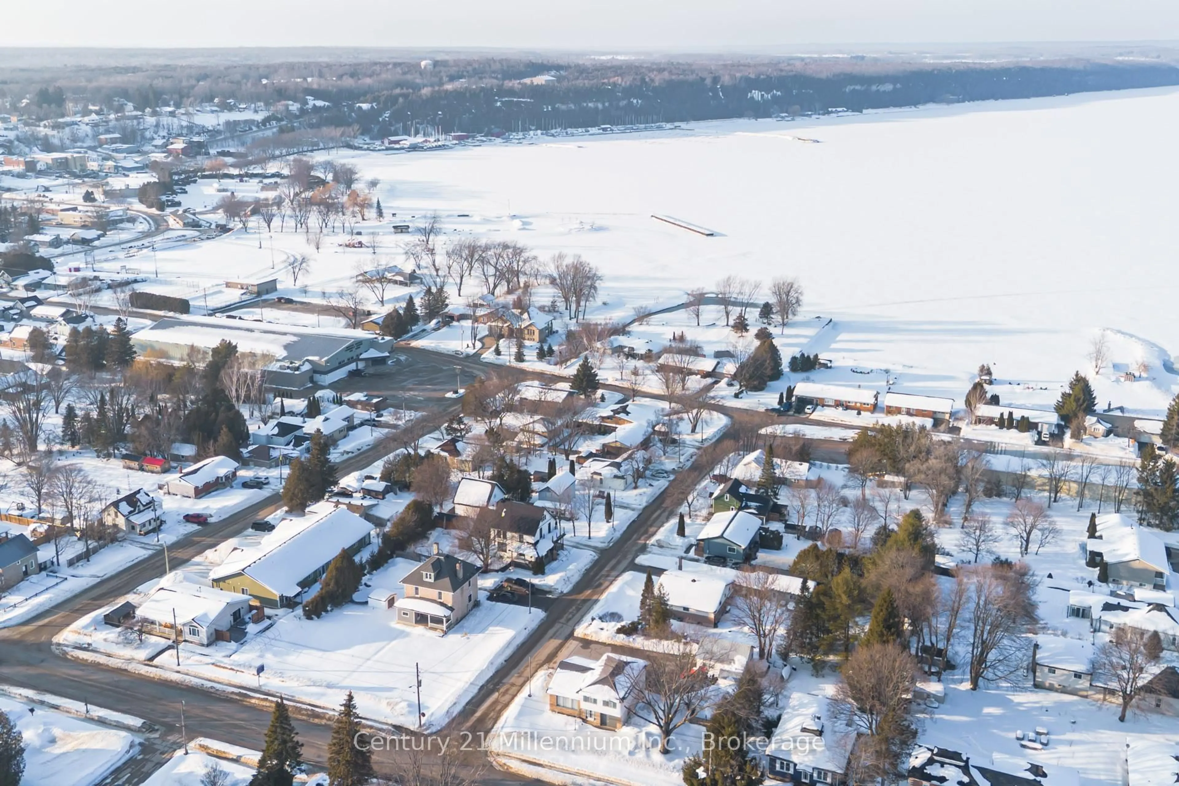 A pic from outside/outdoor area/front of a property/back of a property/a pic from drone, street for 537 George St, South Bruce Peninsula Ontario N0H 2T0
