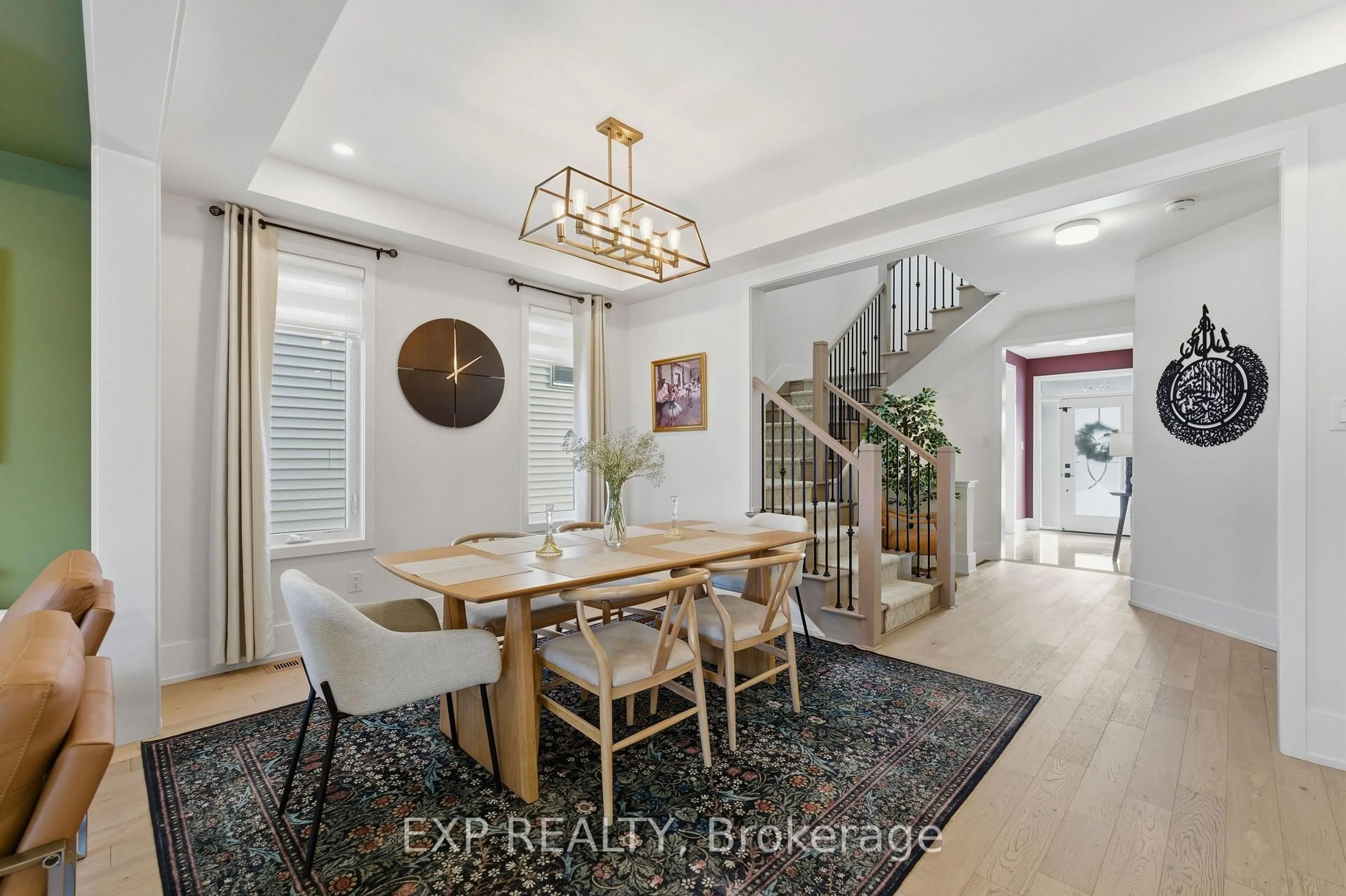Dining room, ceramic/tile floor for 144 Unity Pl, Ottawa Ontario K2S 2Y8