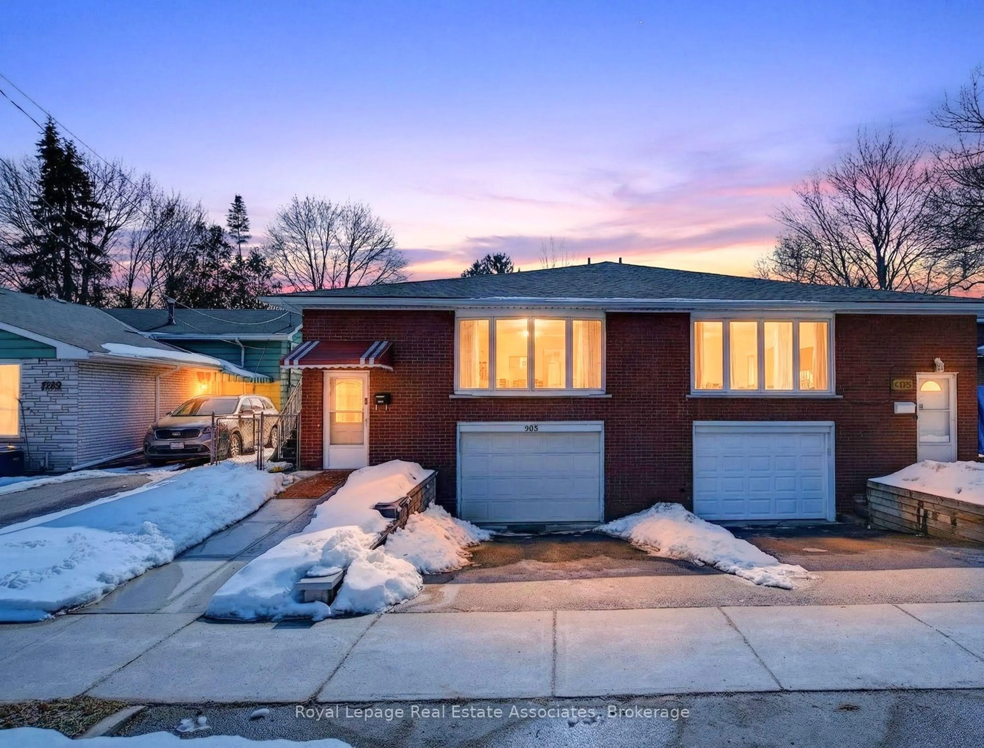 Home with brick exterior material, street for 503 Stone Church Rd, Hamilton Ontario L9B 1A5