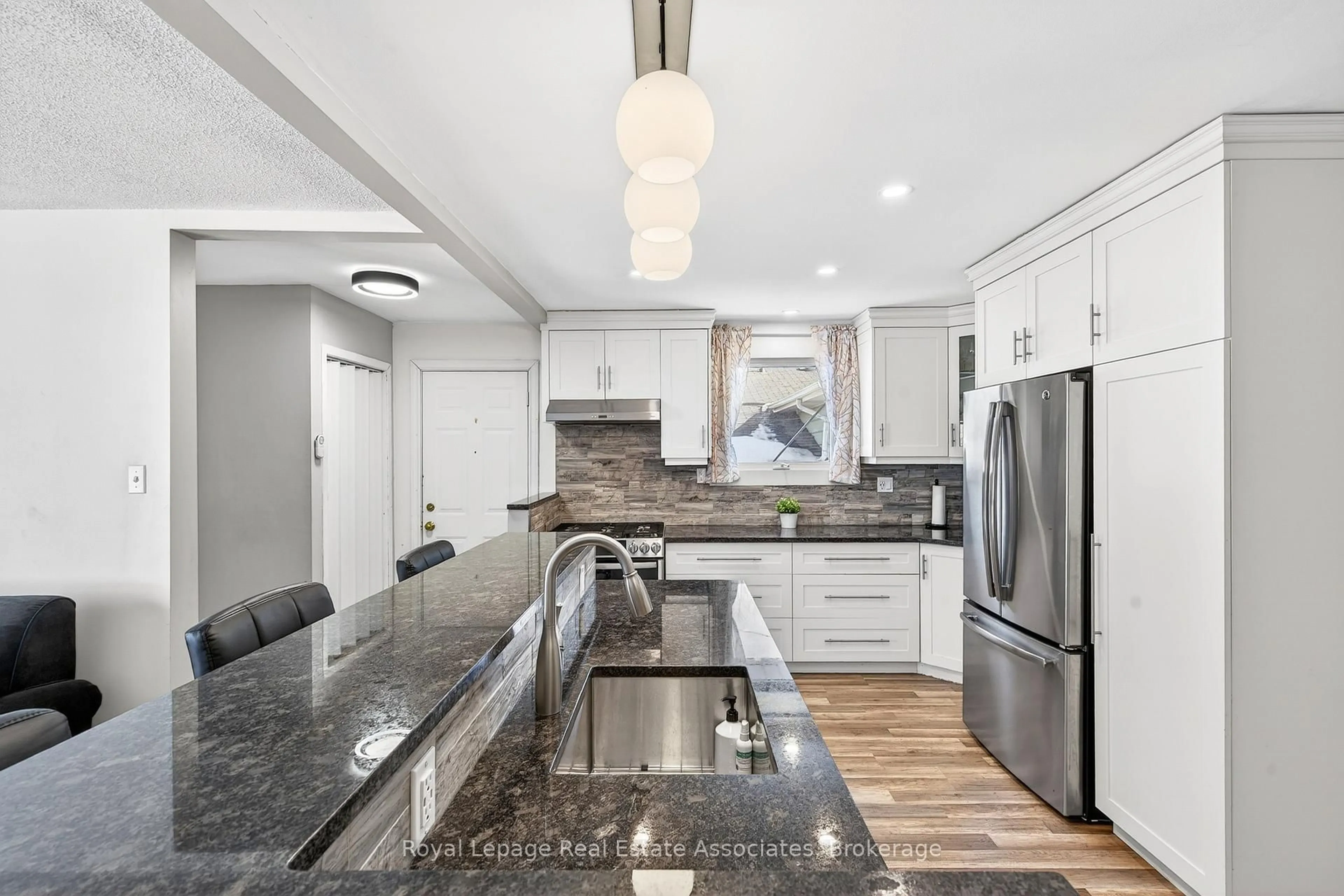 Contemporary kitchen, ceramic/tile floor for 503 Stone Church Rd, Hamilton Ontario L9B 1A5