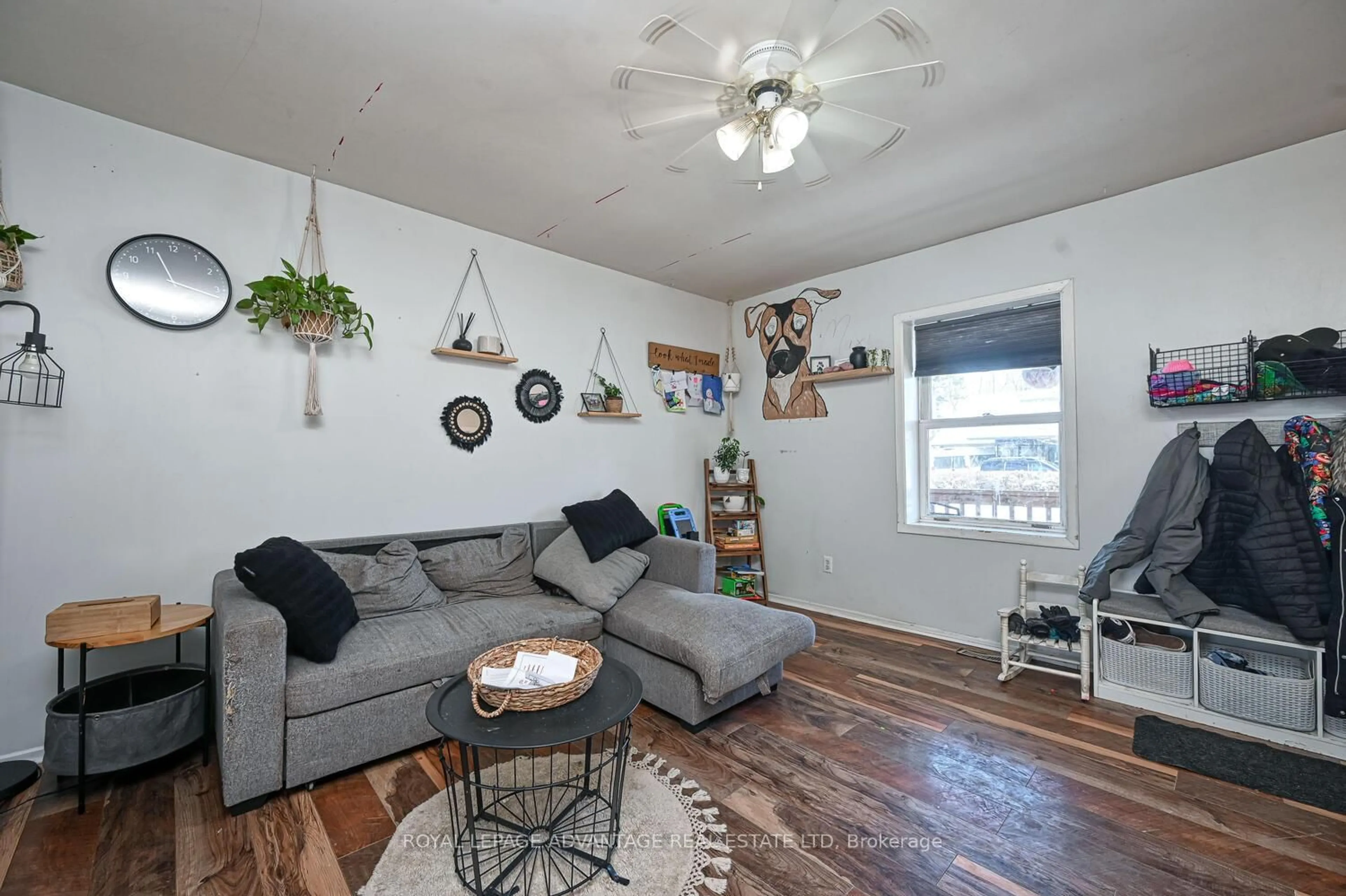Living room with furniture, unknown for 150-152 GORE St, Perth Ontario K7H 1J7