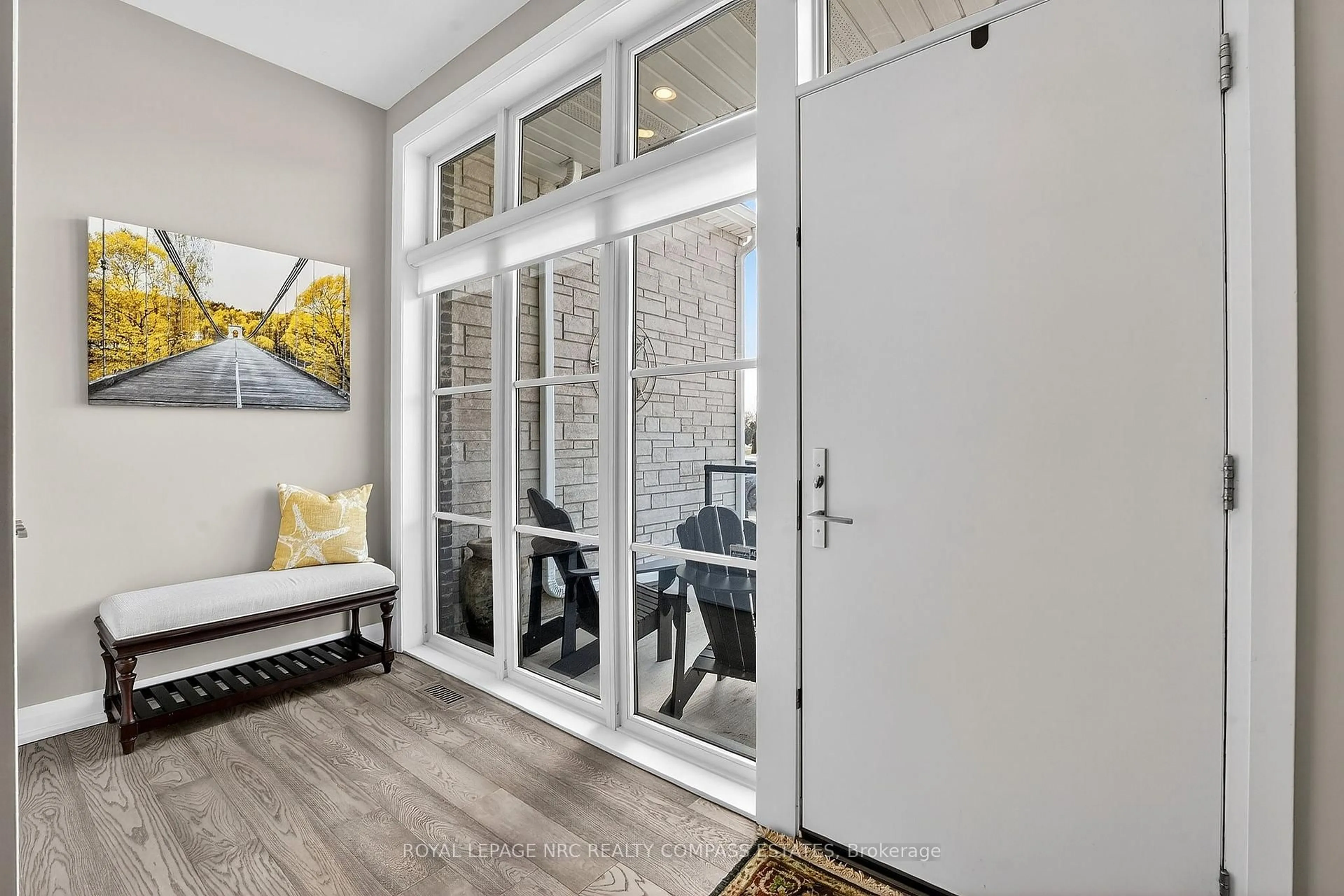 Indoor entryway for 50 Tulip Tree Common #4, St. Catharines Ontario L2S 4C8