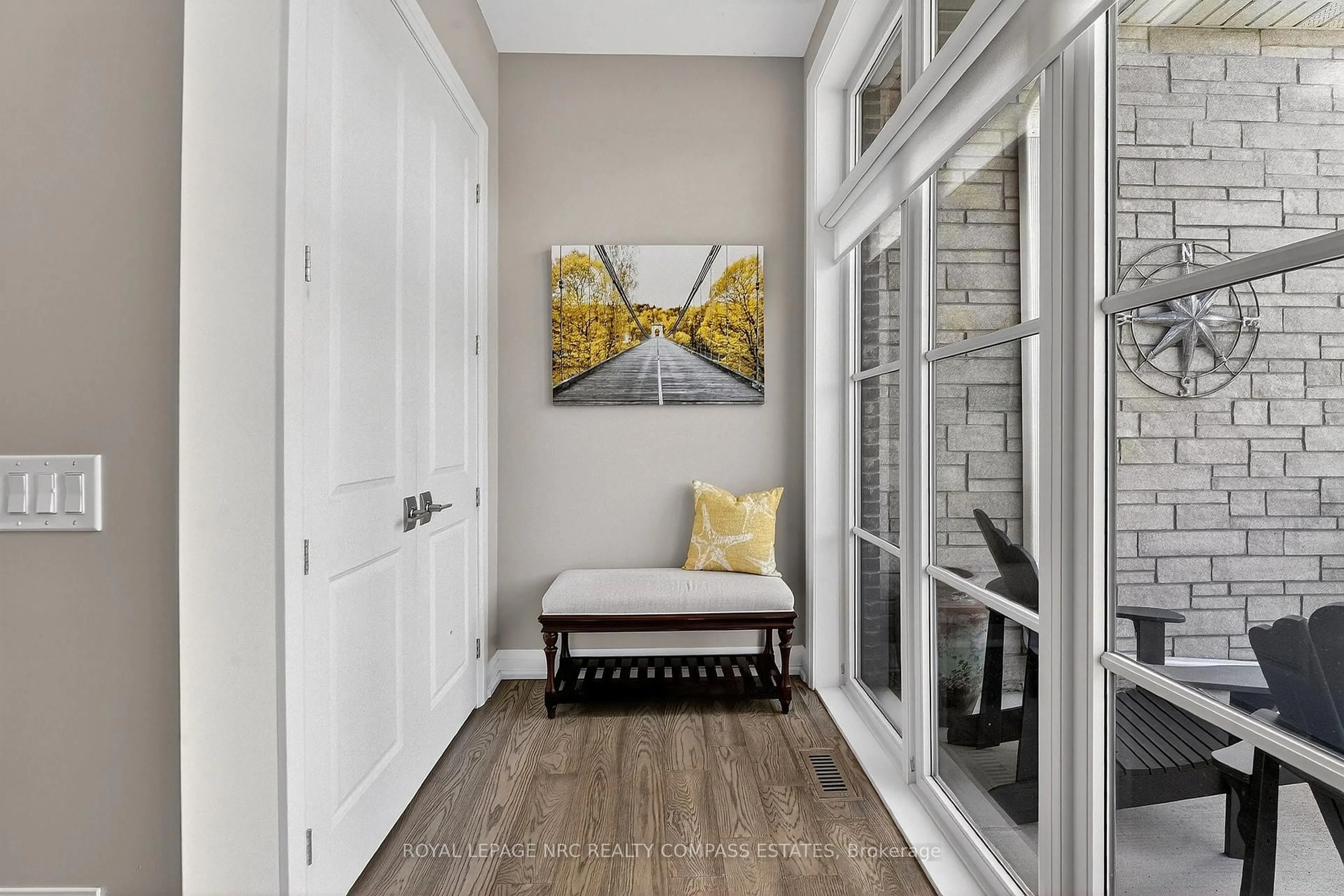 Indoor entryway for 50 Tulip Tree Common #4, St. Catharines Ontario L2S 4C8