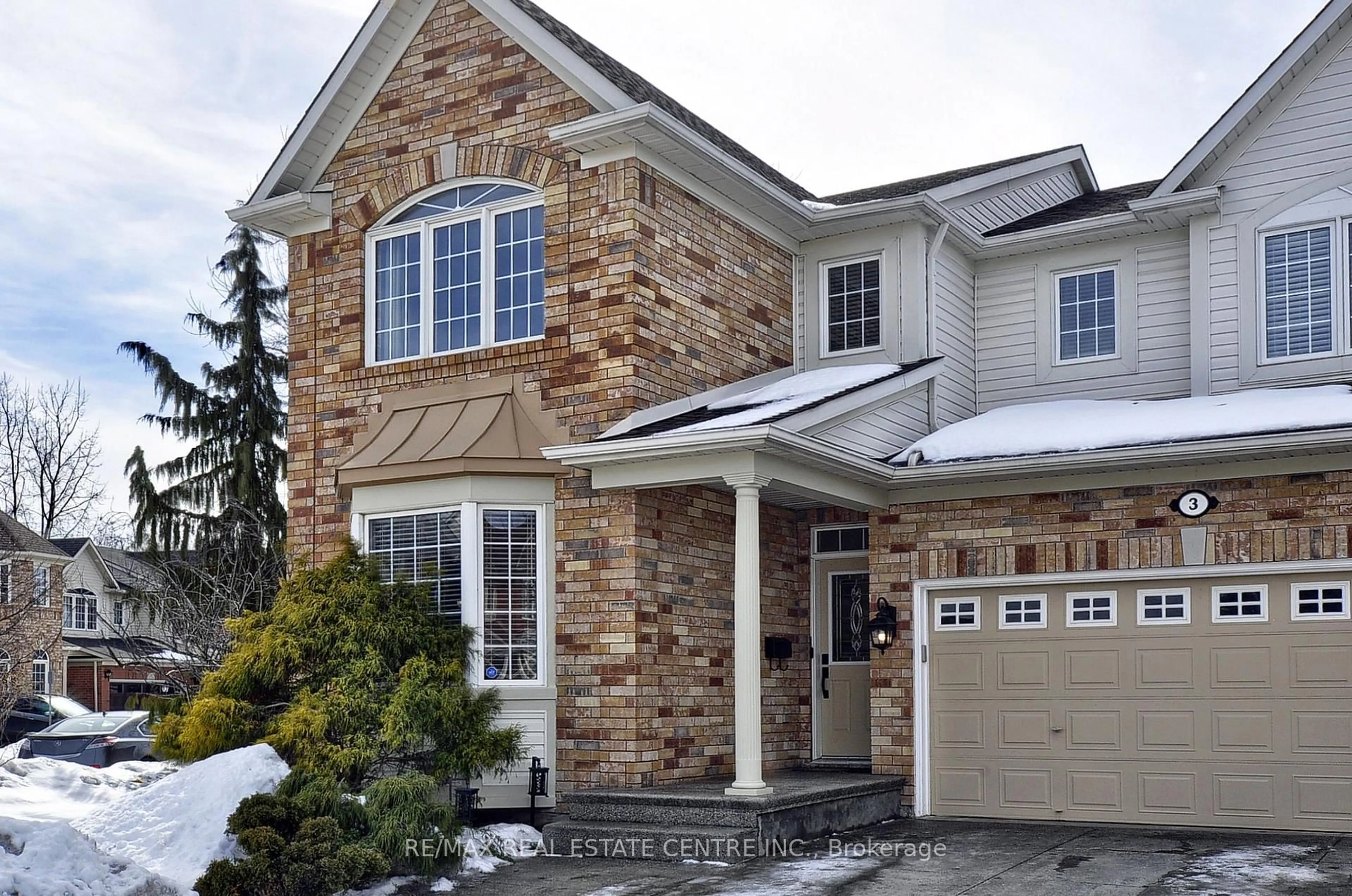Home with brick exterior material, street for 3 Brayshaw Dr, Cambridge Ontario N1T 2G3