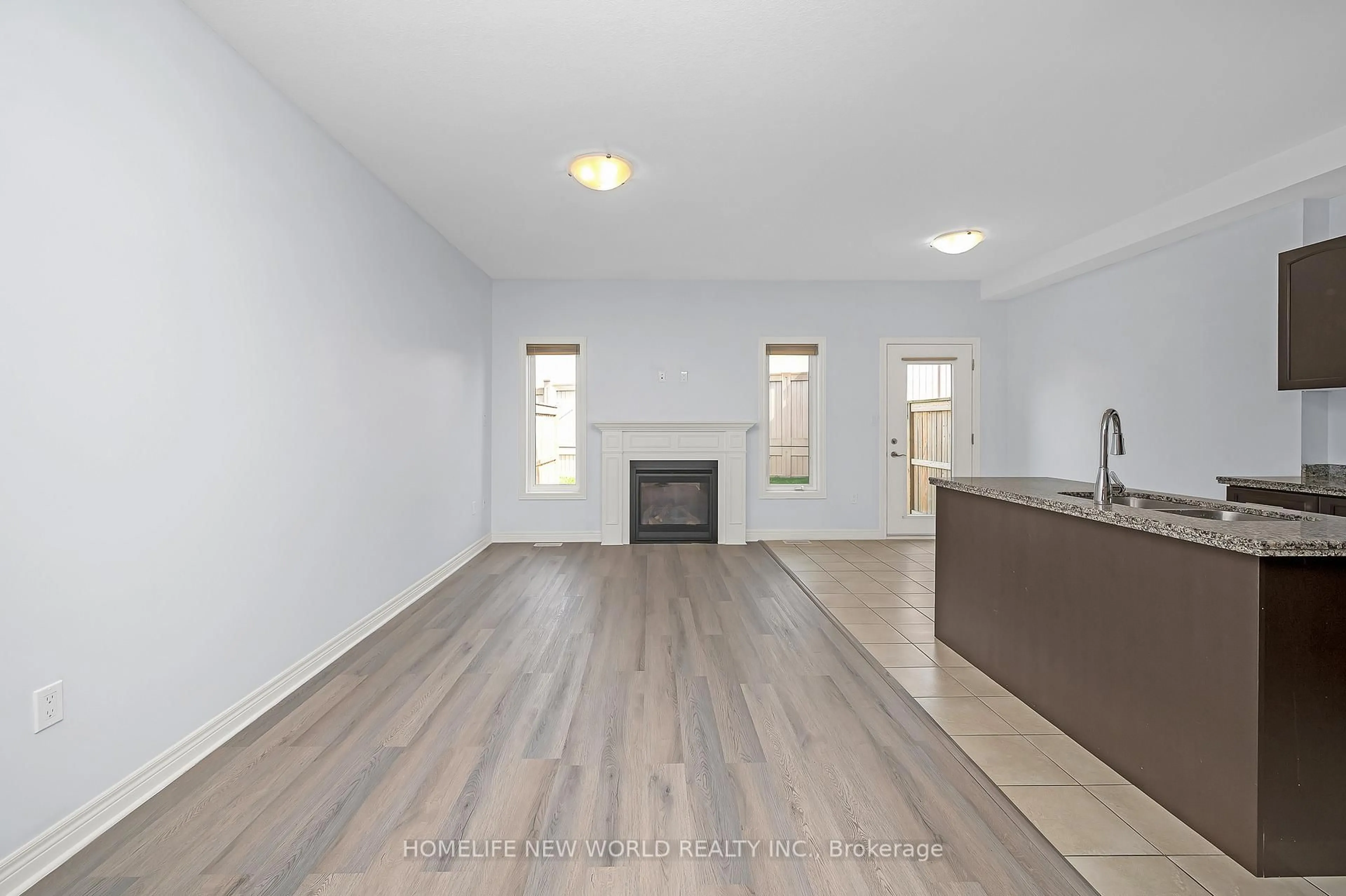 A pic of a room for 79 Sonoma Valley Cres, Hamilton Ontario L9B 0J3