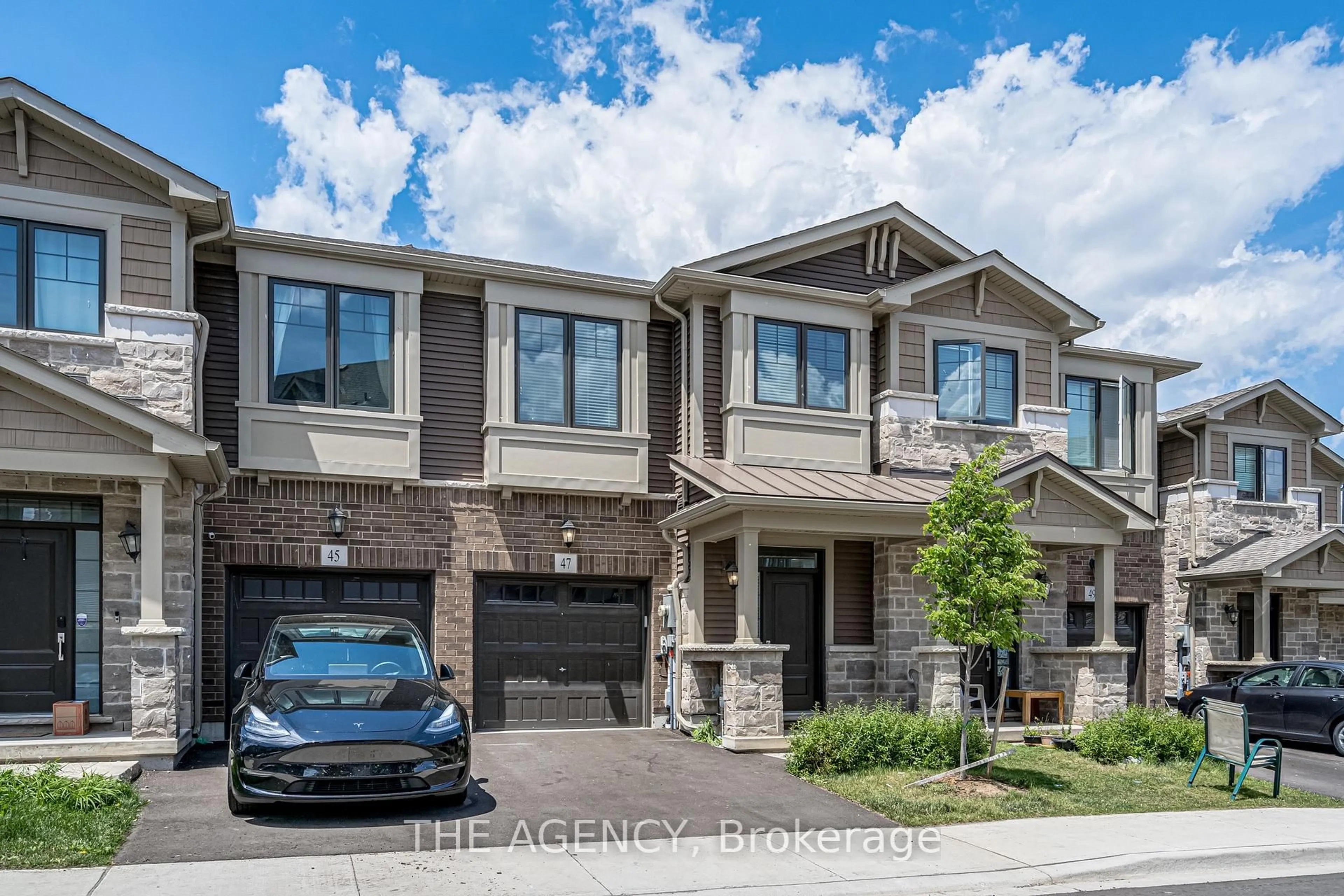 Home with brick exterior material, street for 47 Hibiscus Lane, Hamilton Ontario L8K 0A4