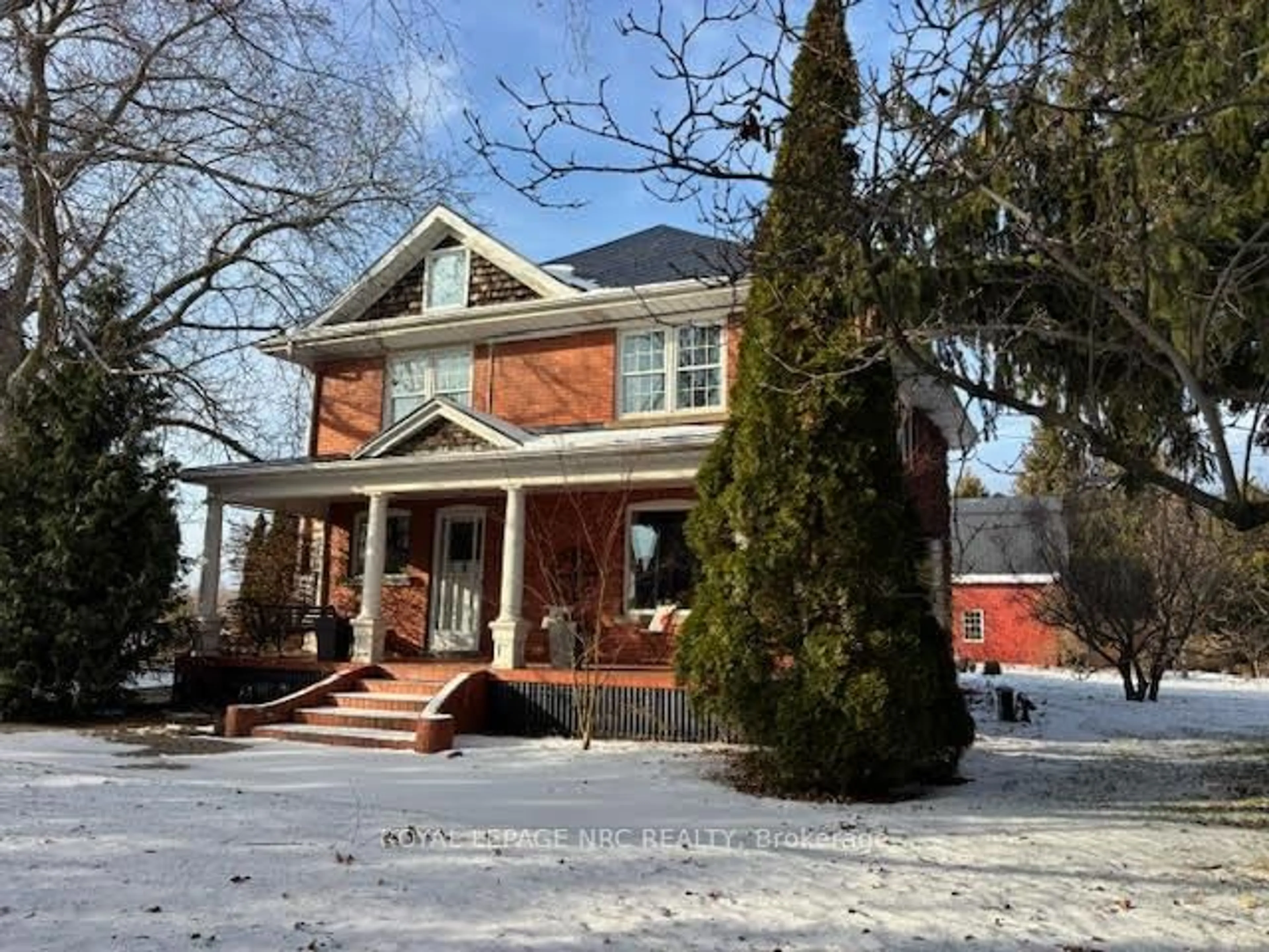 Home with brick exterior material, street for 326 Lakeshore Rd, Niagara-on-the-Lake Ontario L0S 1J0