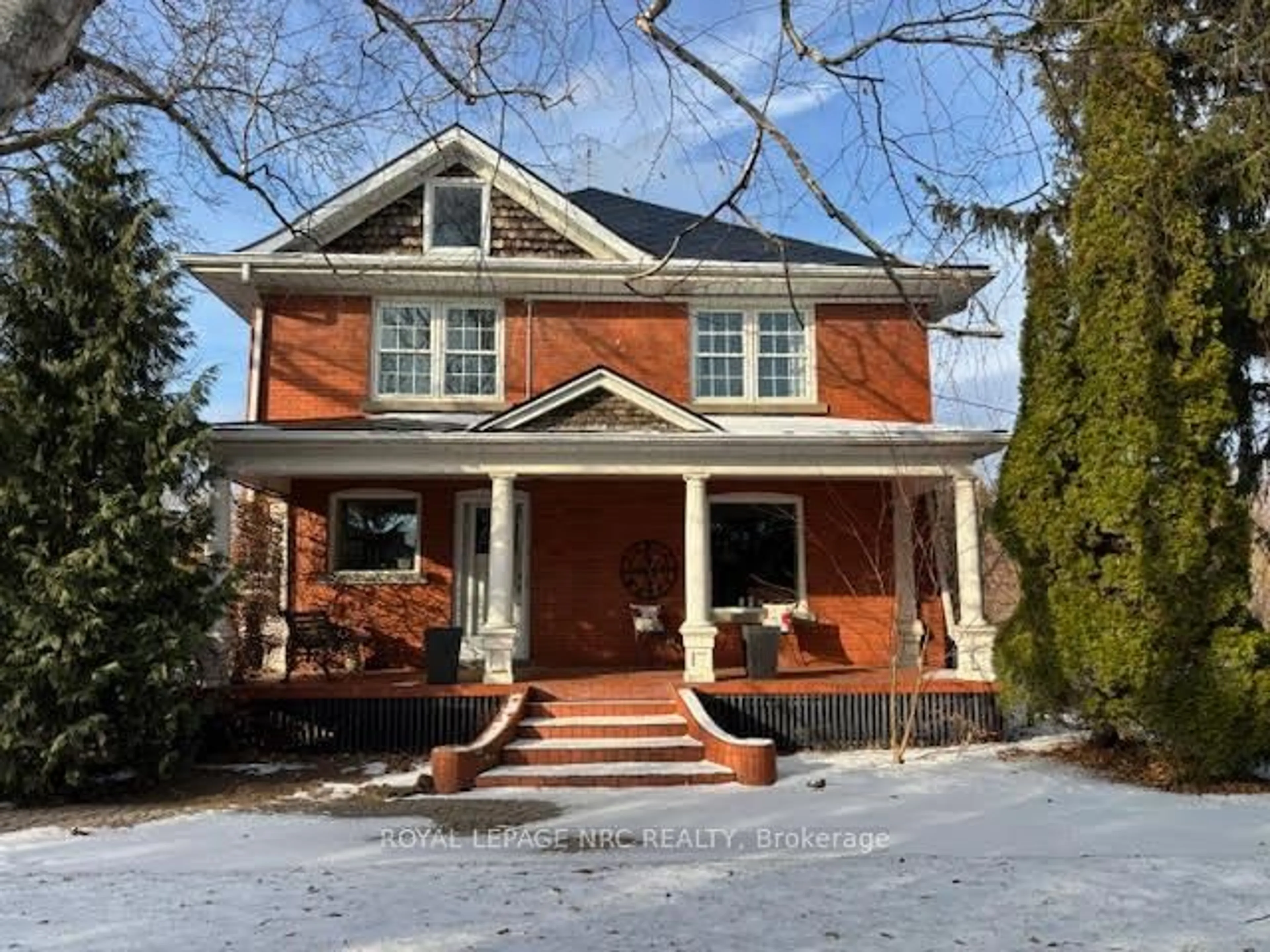 Home with brick exterior material, street for 326 Lakeshore Rd, Niagara-on-the-Lake Ontario L0S 1J0