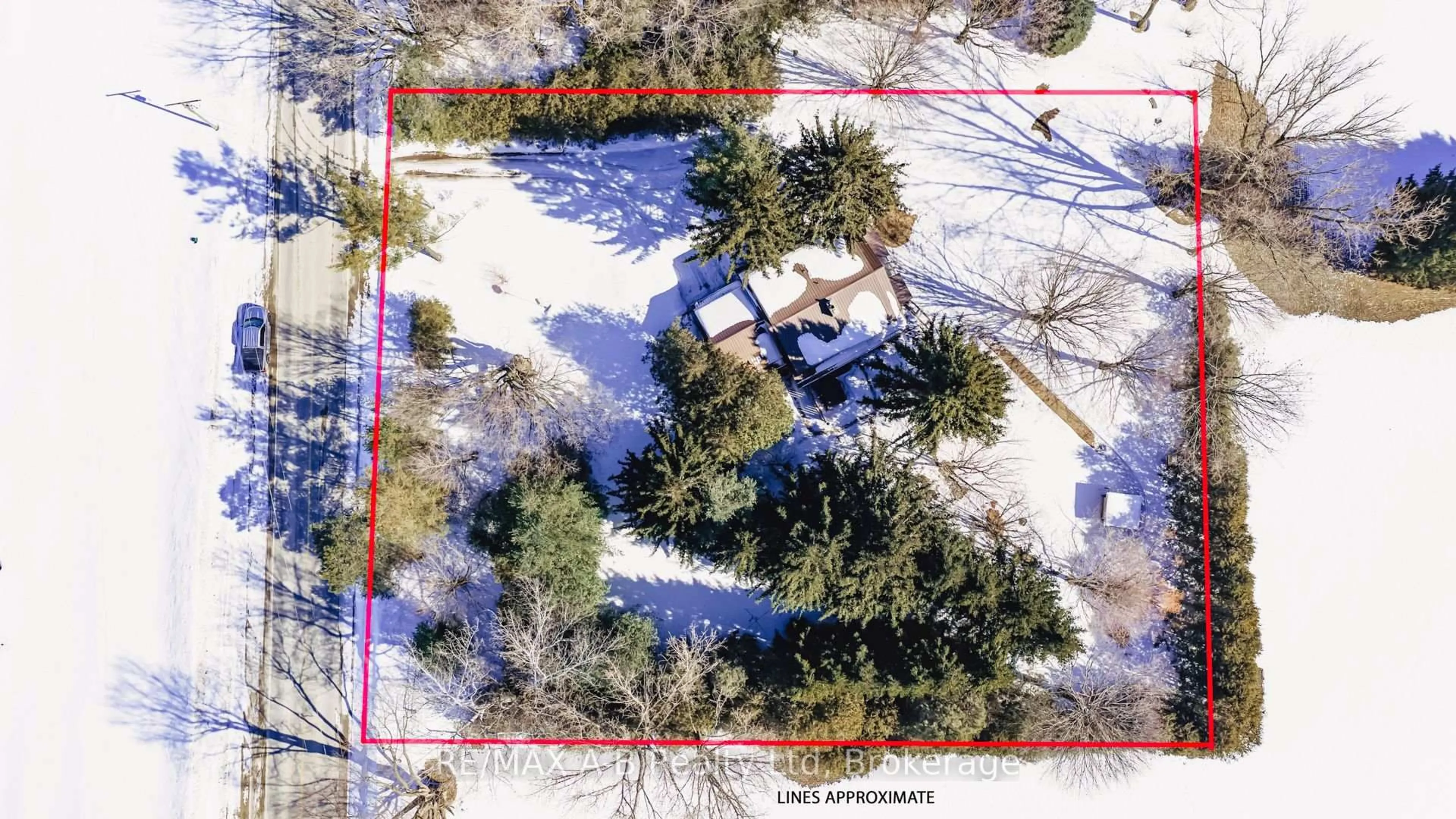 A pic from outside/outdoor area/front of a property/back of a property/a pic from drone, unknown for 923382 Road 92, Zorra Ontario N0M 2G0
