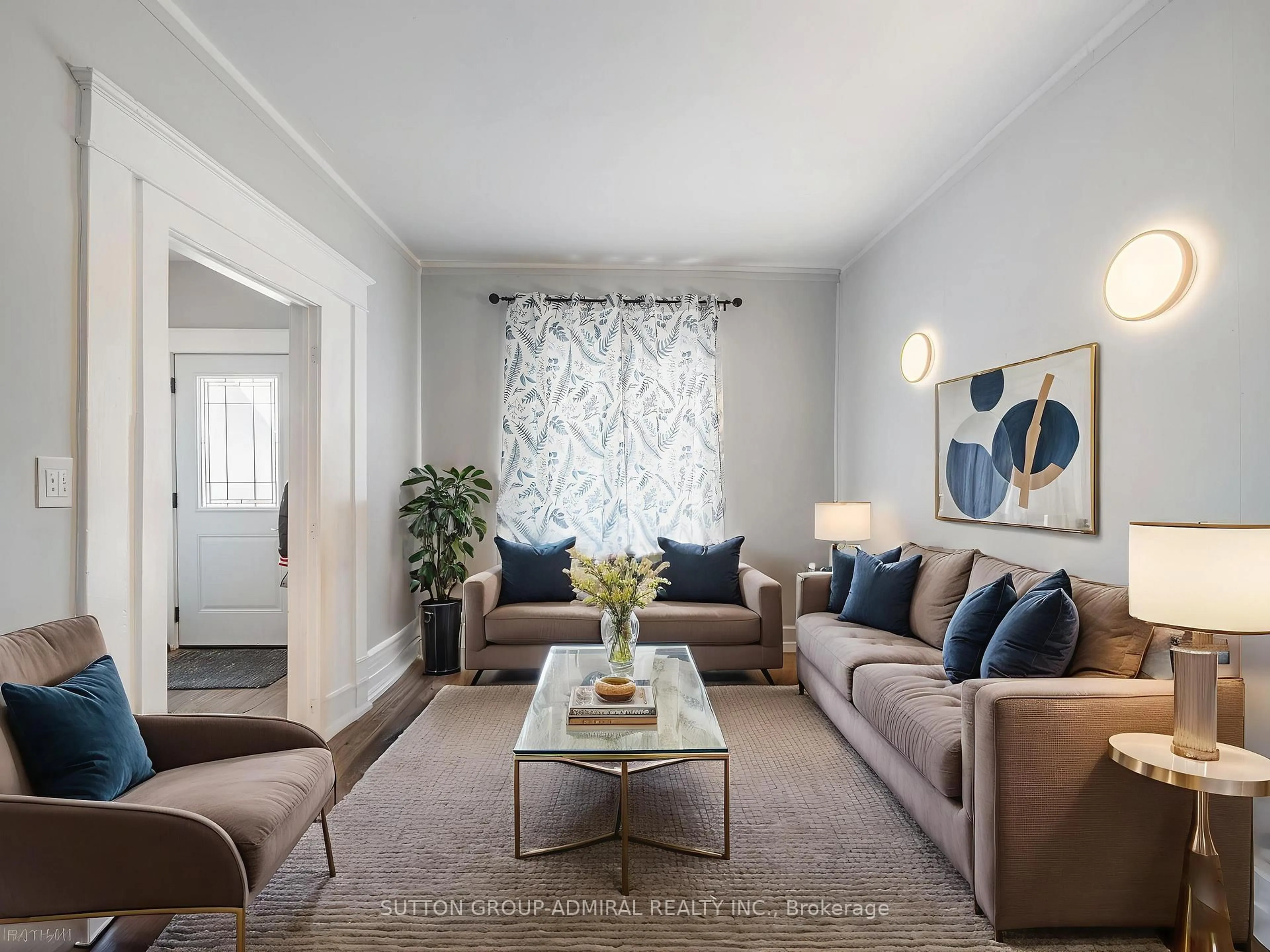 Living room with furniture, unknown for 76 Grey St, Brantford Ontario N3T 2T5