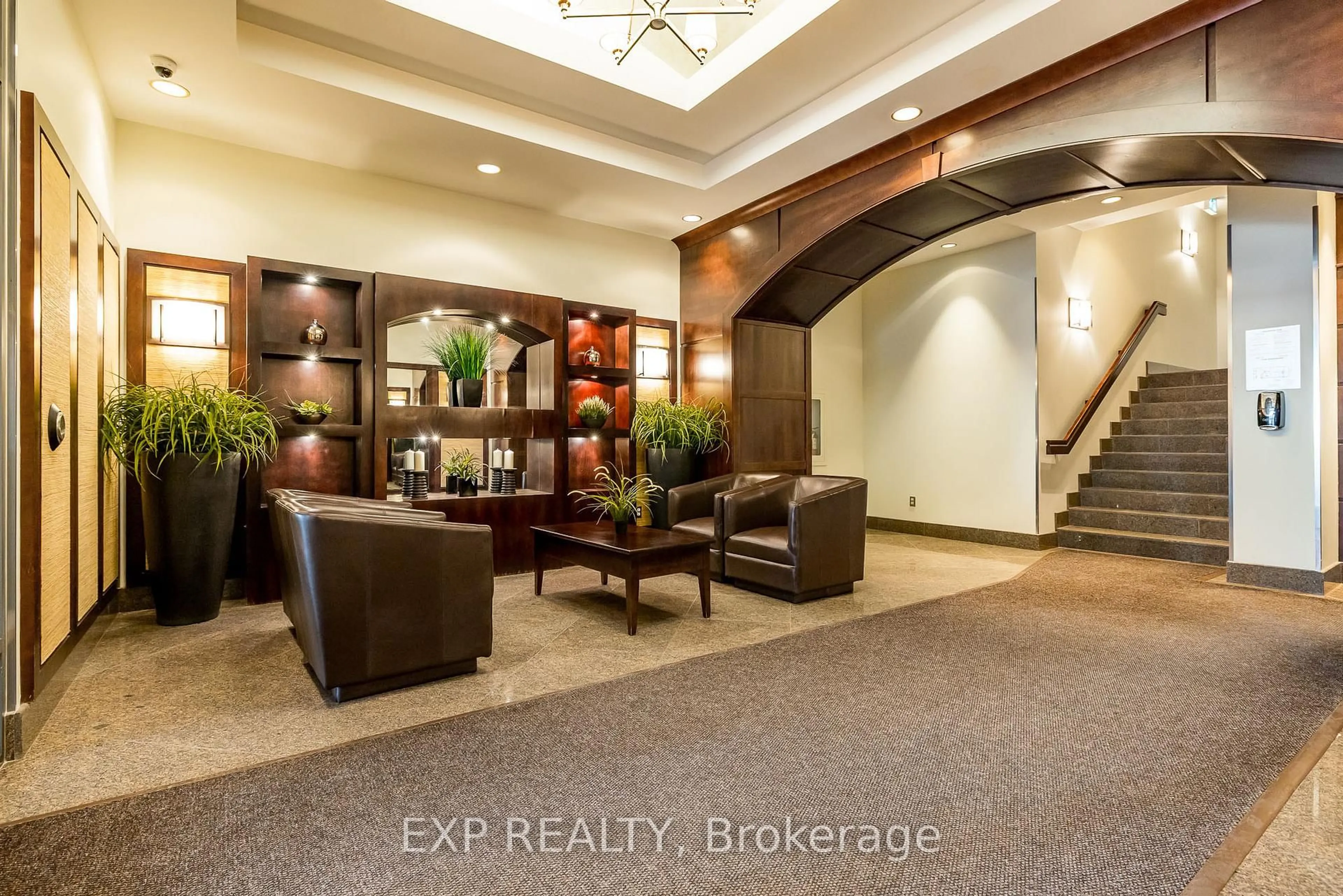 Lobby for 200 Besserer St #1111, Ottawa Ontario K1N 0A7