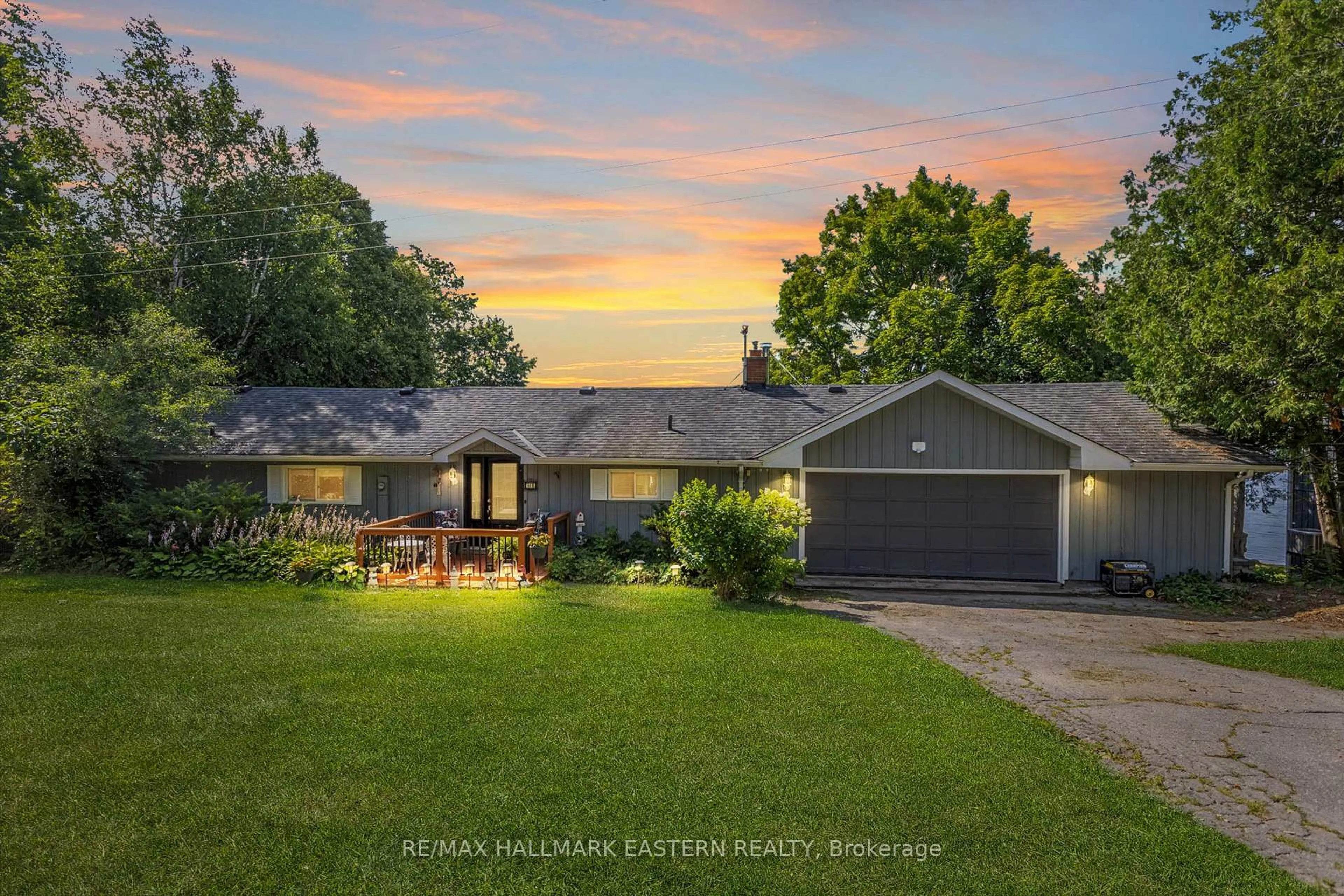 A pic from outside/outdoor area/front of a property/back of a property/a pic from drone, unknown for 51 Darling Dr, Selwyn Ontario K0L 2W0