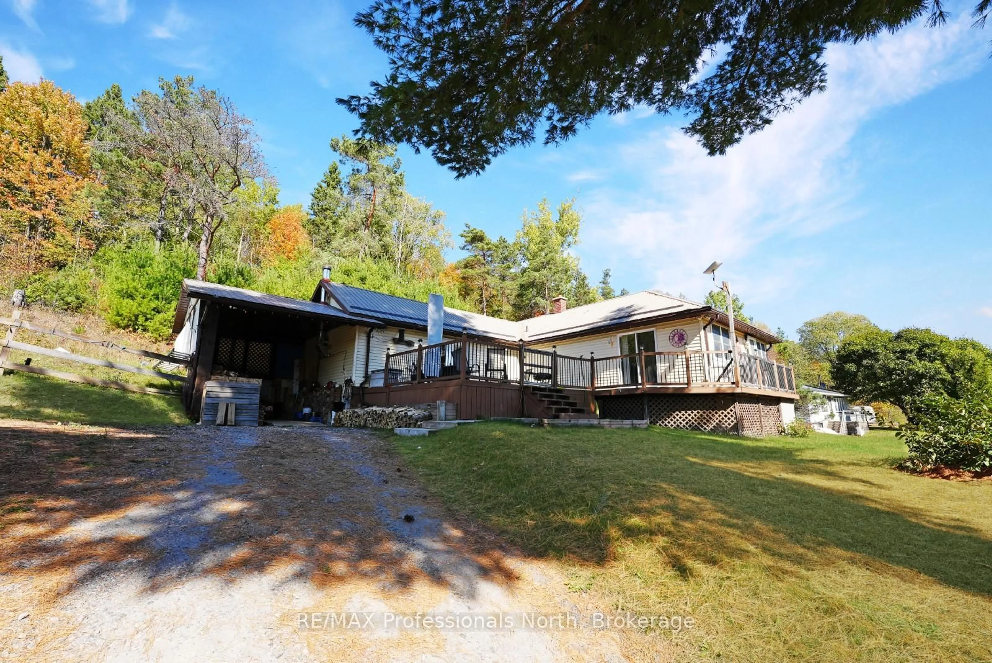 A pic from outside/outdoor area/front of a property/back of a property/a pic from drone, unknown for 1123 Harcourt Rd, Dysart et al Ontario K0L 1X0