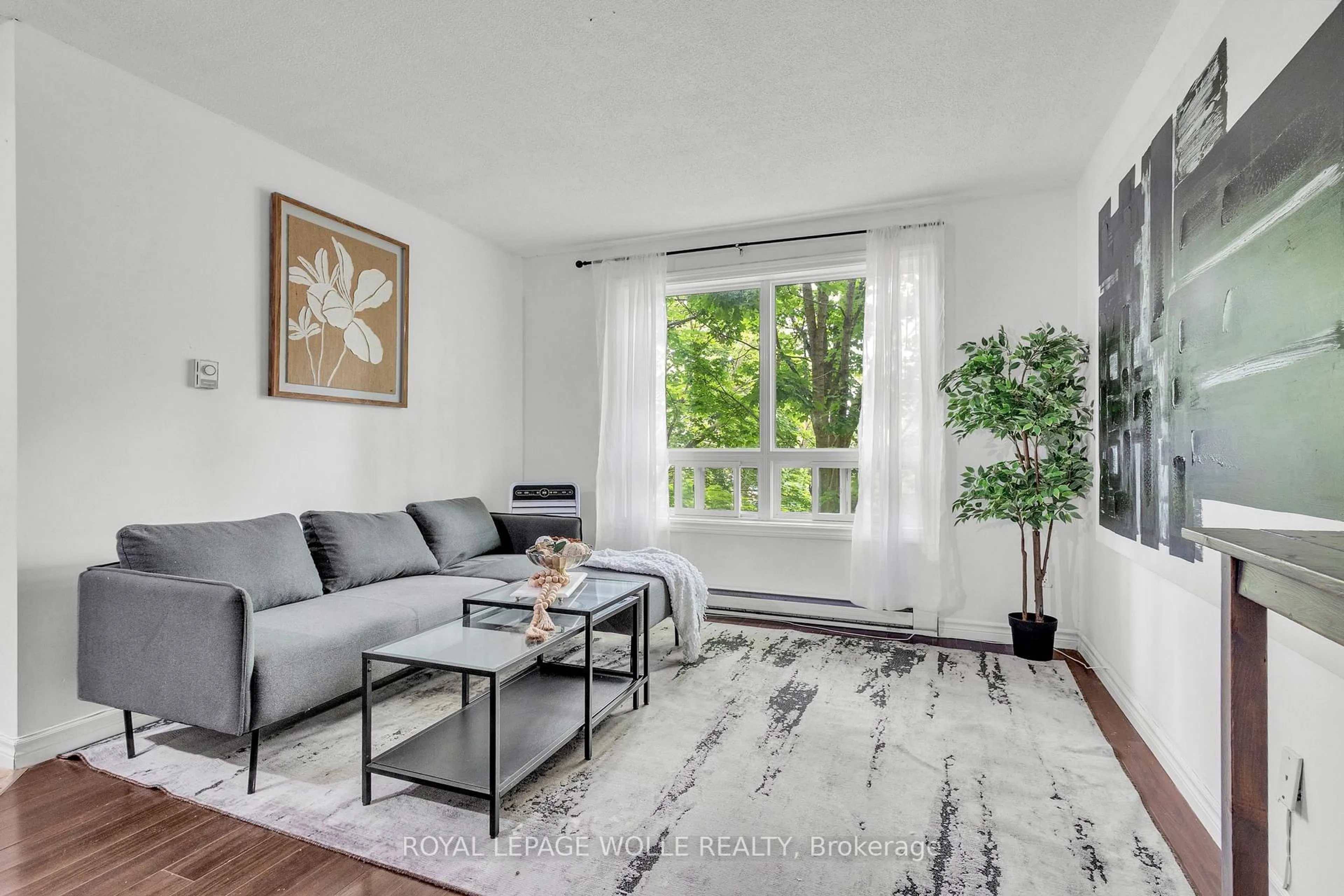 Living room with furniture, unknown for 119 Cedar St #7, Kitchener Ontario N2G 3L6