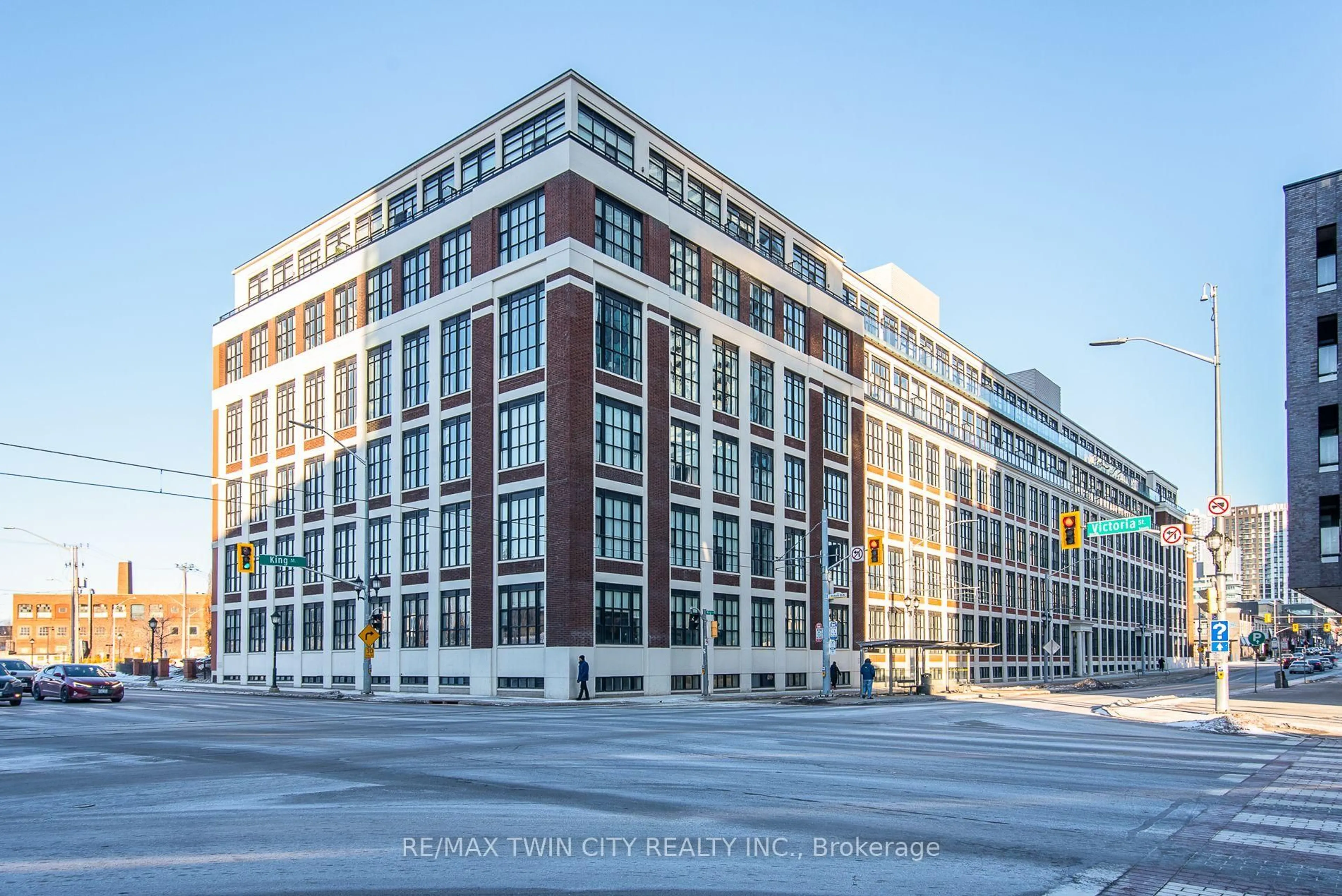 Unknown for 410 King St #104, Kitchener Ontario N2G 1C3