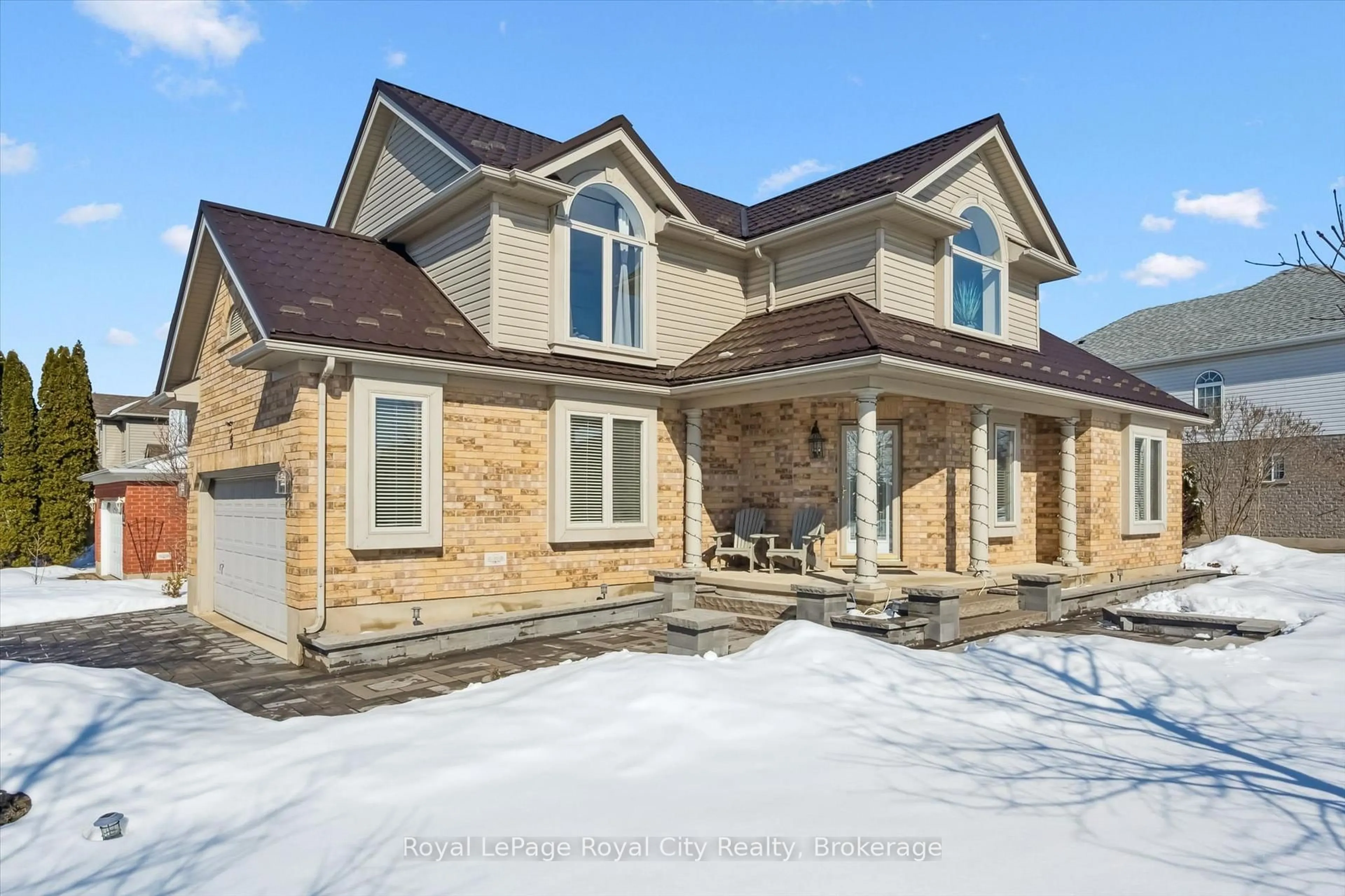 Home with brick exterior material, street for 3 Pine Ridge Dr, Guelph Ontario N1L 1N6