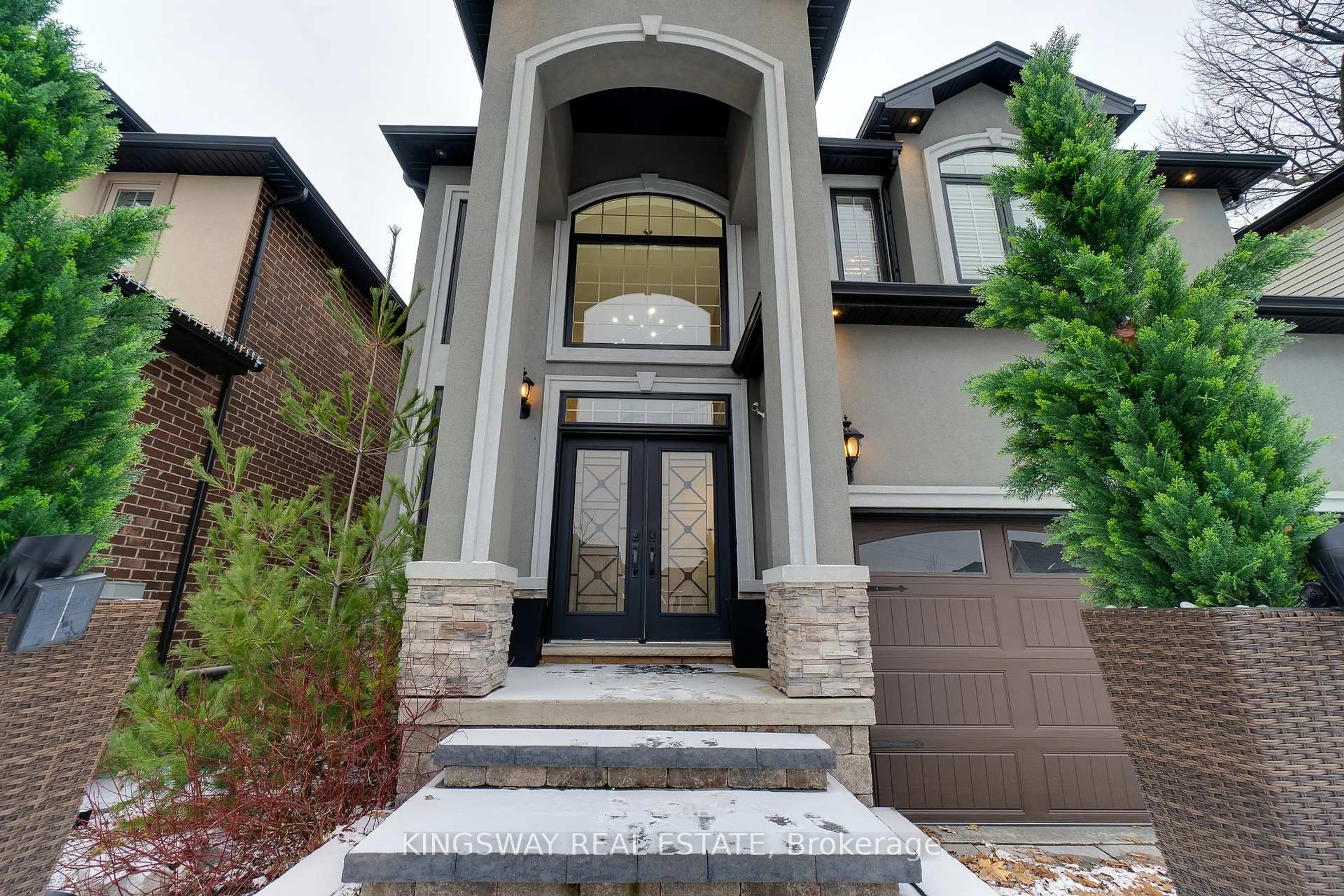 Home with brick exterior material, street for 261 Fair St, Hamilton Ontario L9K 0B9