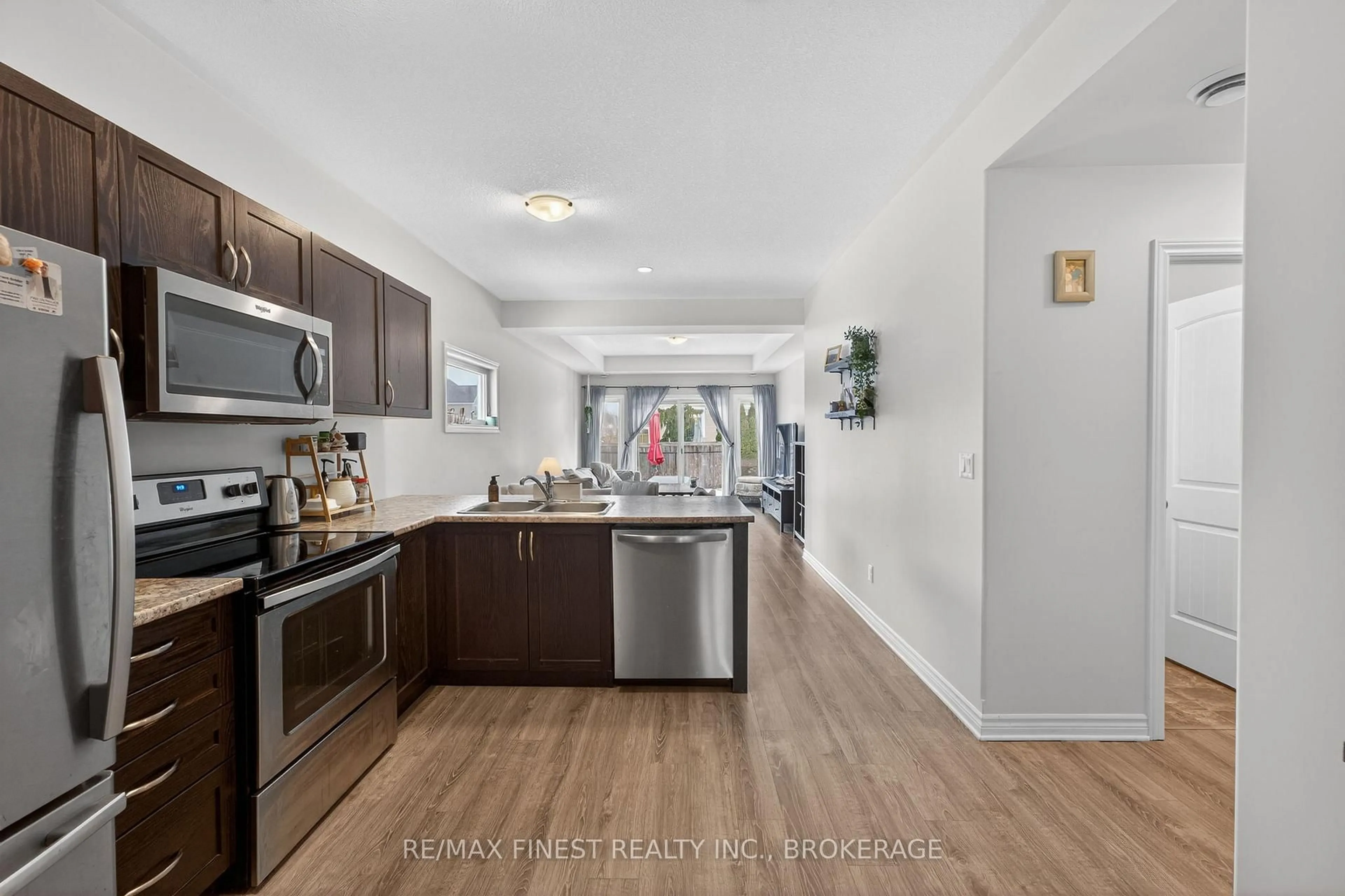 Open concept kitchen, unknown for 1060 Rosanna Ave, Kingston Ontario K7P 0N1