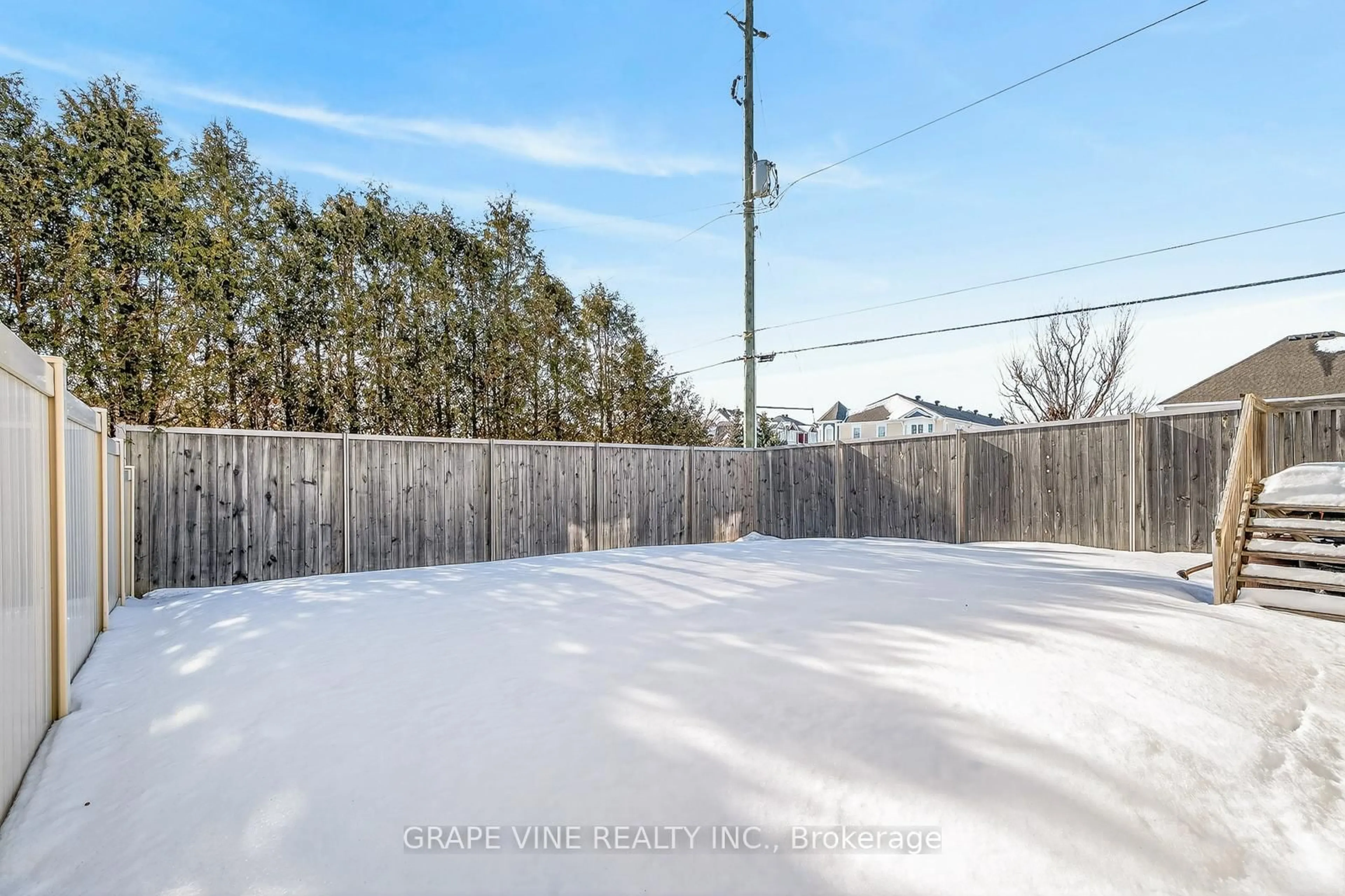A pic from outside/outdoor area/front of a property/back of a property/a pic from drone, water/lake/river/ocean view for 112 Sunita Cres, Ottawa Ontario K2J 5S5