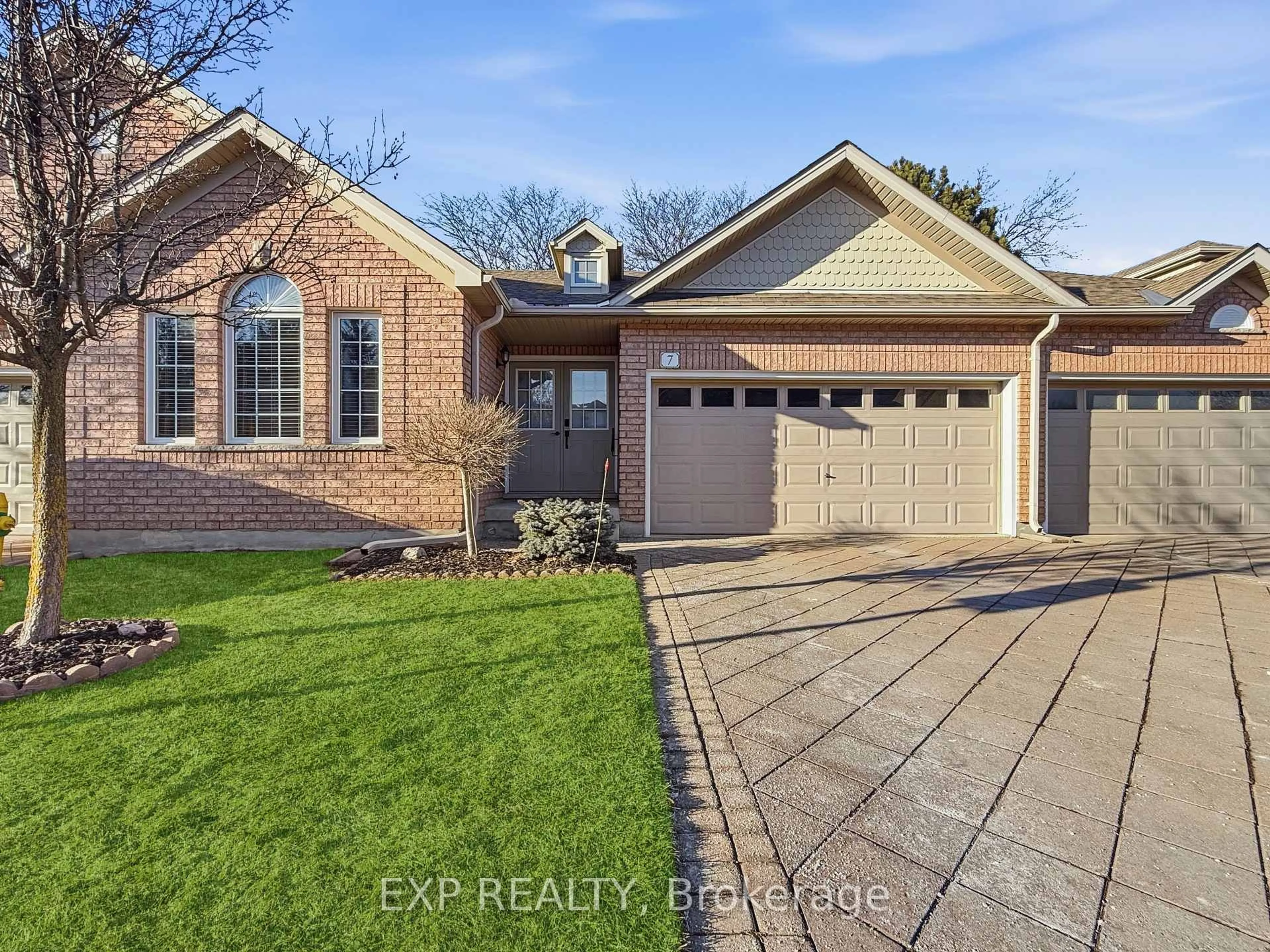 Home with brick exterior material, street for 638 Wharncliffe Rd #7, London South Ontario N6J 2N4