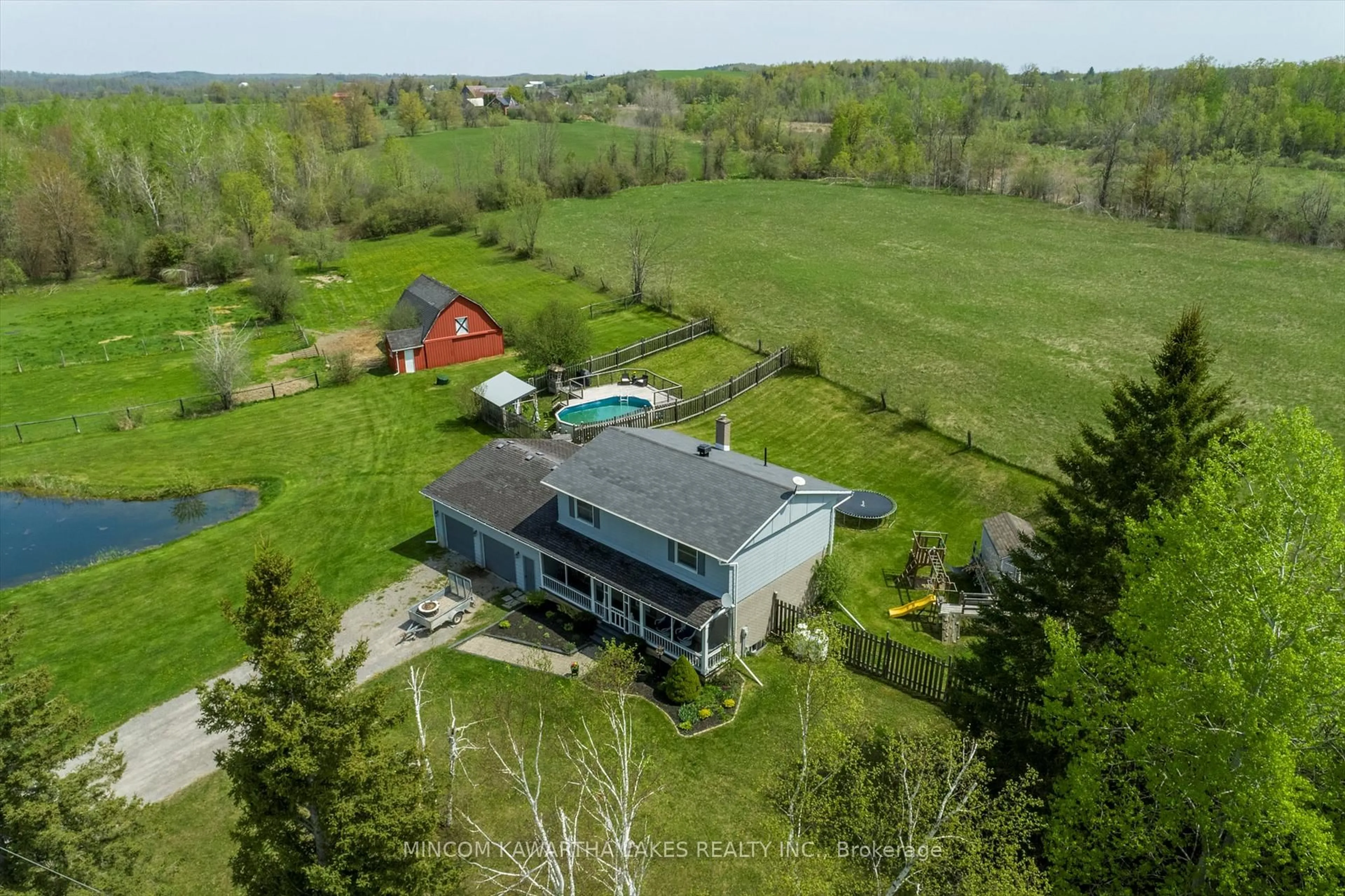 A pic from outside/outdoor area/front of a property/back of a property/a pic from drone, building for 1405 Hiawatha Line, Otonabee-South Monaghan Ontario K9J 6X8
