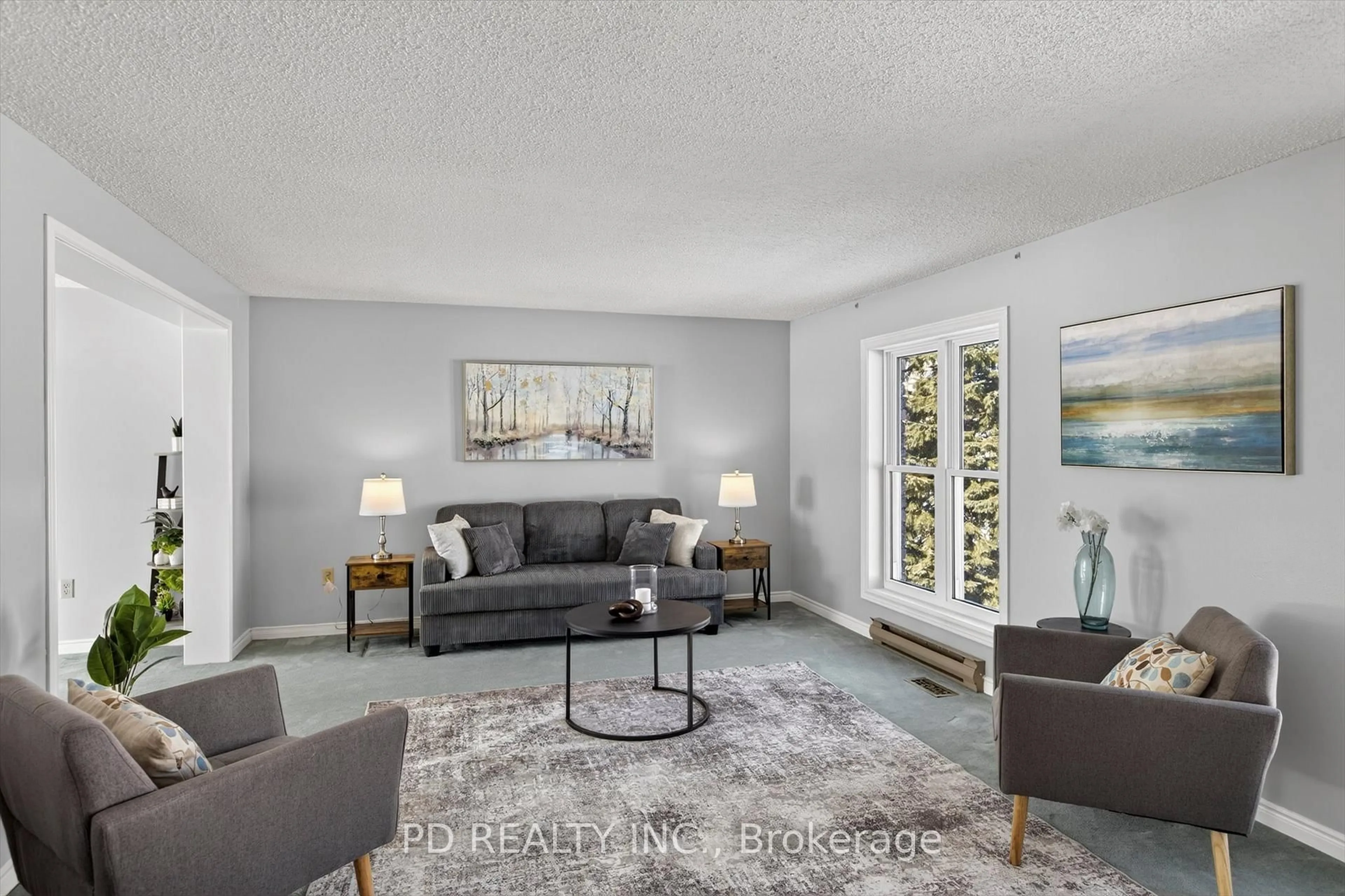 Living room with furniture, unknown for 114 Clearview Dr, Kawartha Lakes Ontario K0L 2W0