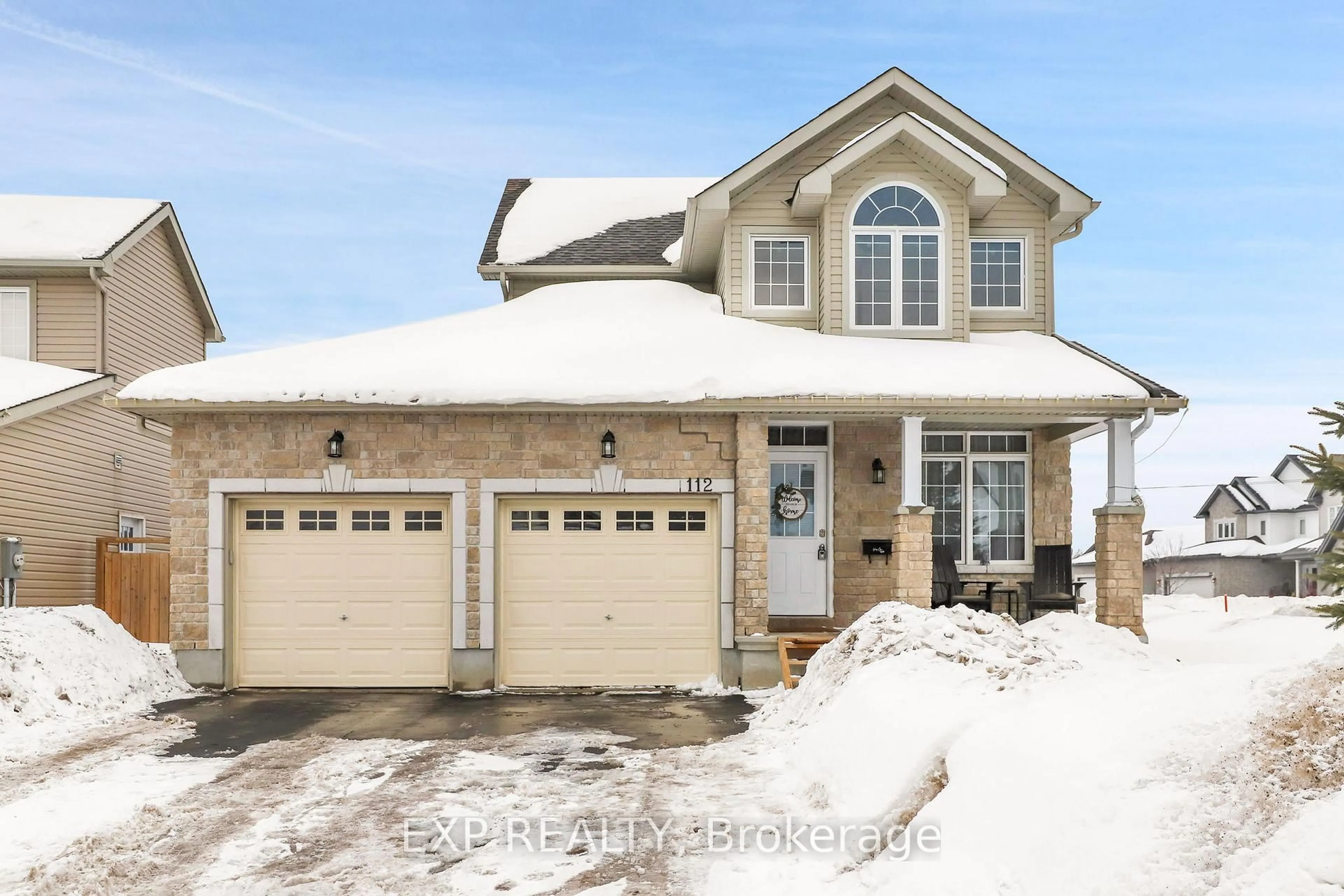 Home with brick exterior material, street for 112 Dorina Sarazin Cres, Clarence-Rockland Ontario K4K 0G6
