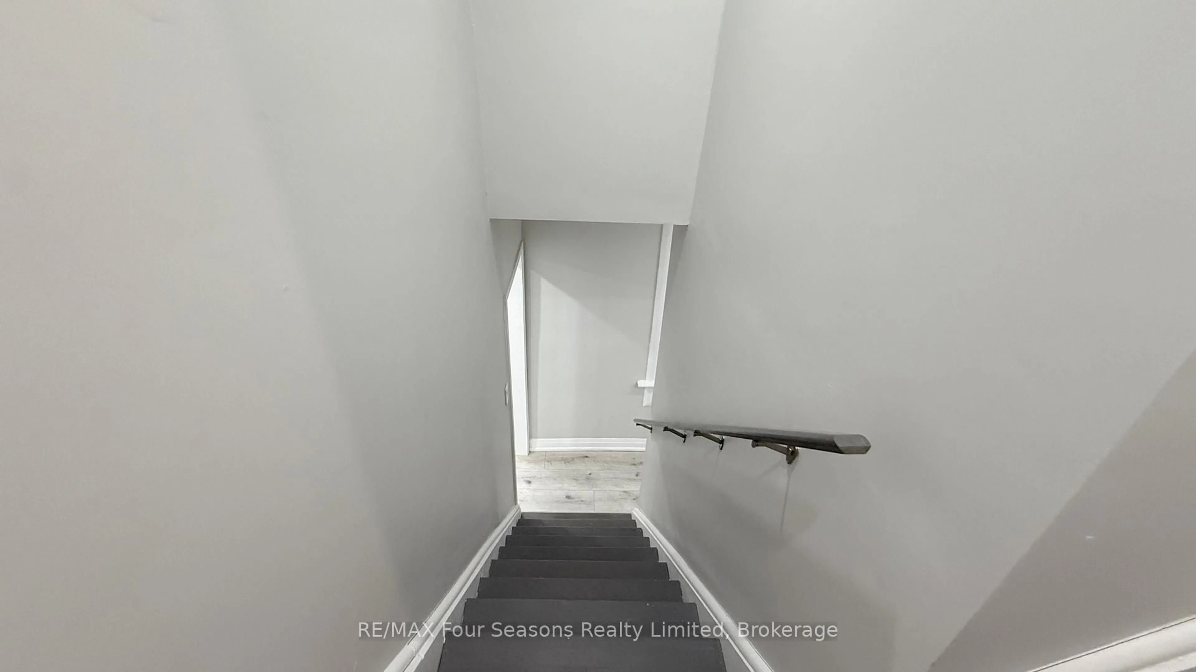 Unknown for 557 Catherine St, Saugeen Shores Ontario N0H 2C0