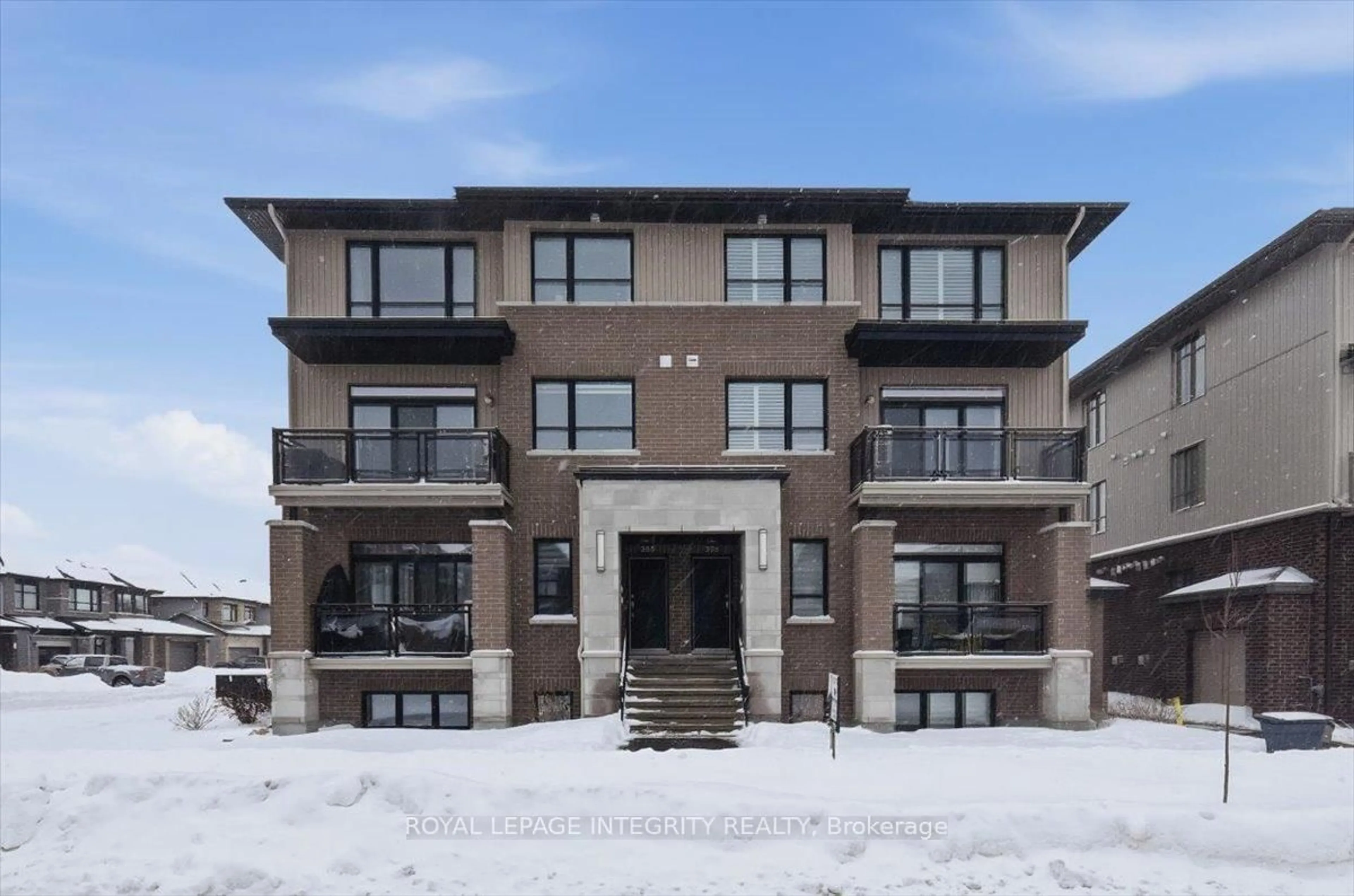 Unknown for 359 Axis Way, Ottawa Ontario K1W 0L7