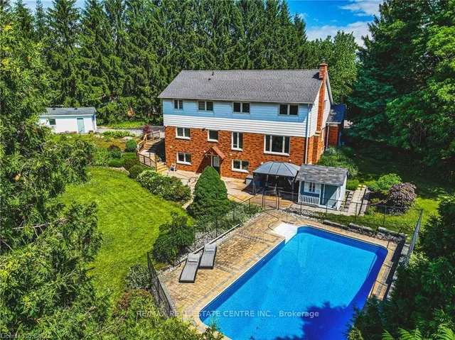 6 Iris Crt, Hamilton 3