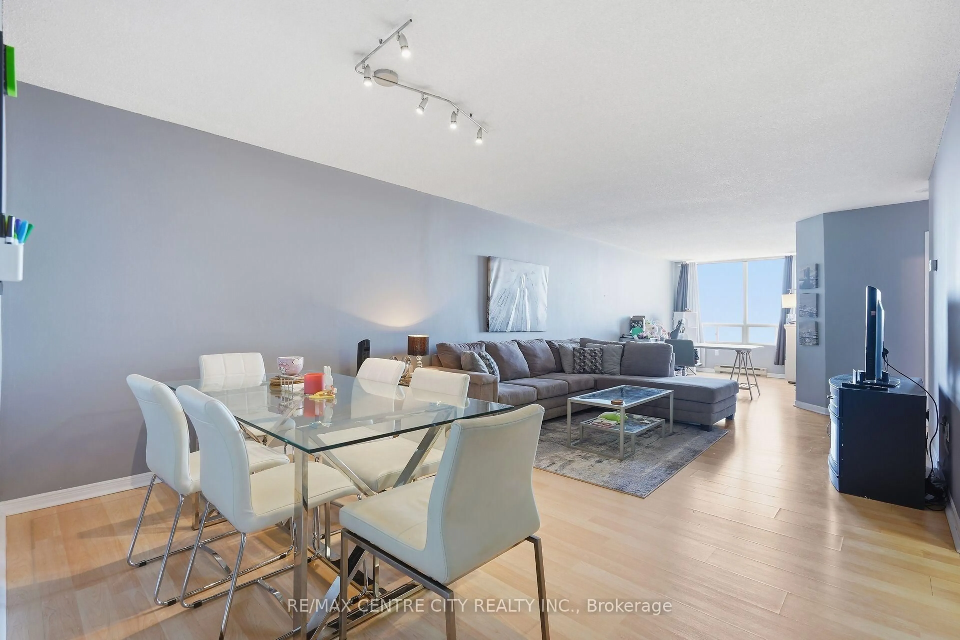 Living room with furniture, unknown for 695 Richmond St #1503, London East Ontario N6A 5M8