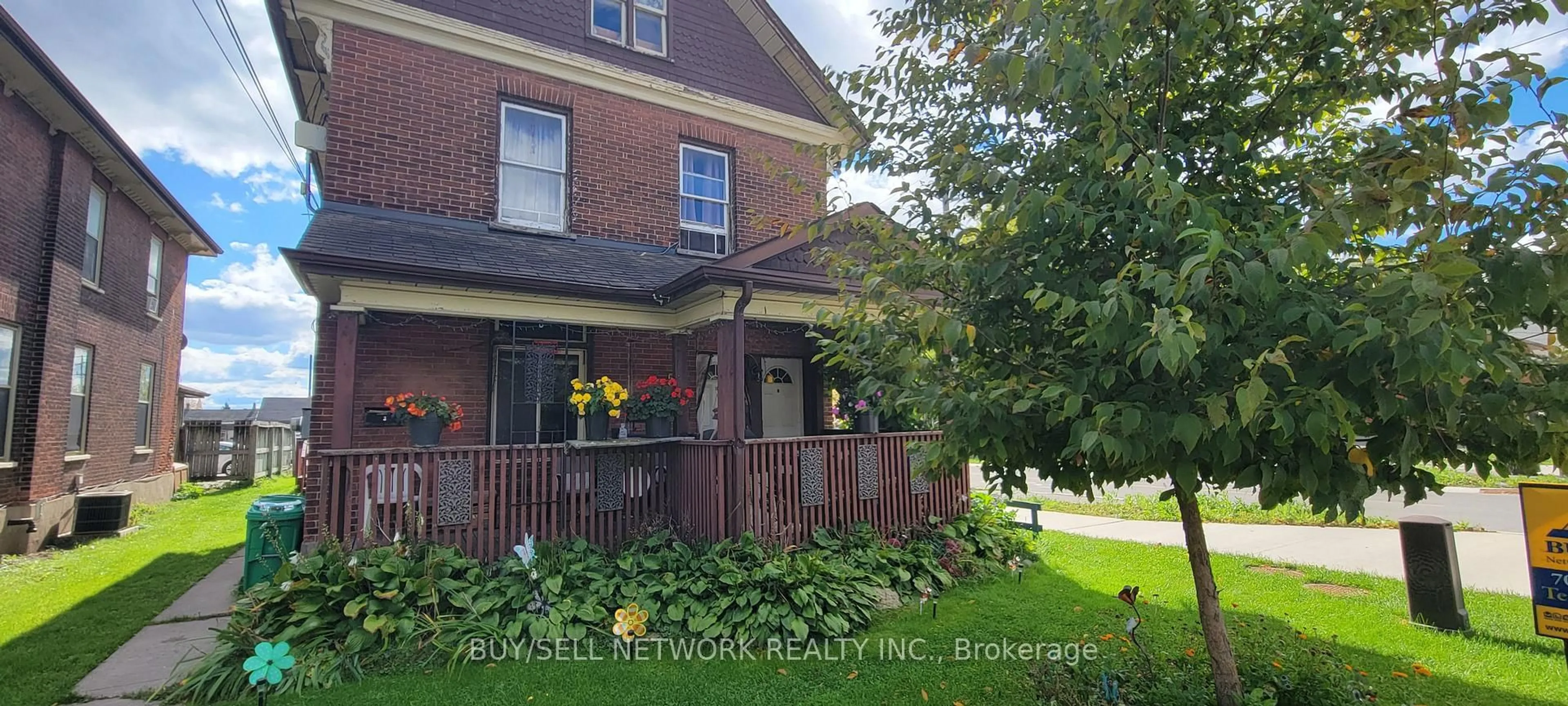 Home with brick exterior material, street for 257 Dalhousie St, Peterborough Ontario K9J 2M3