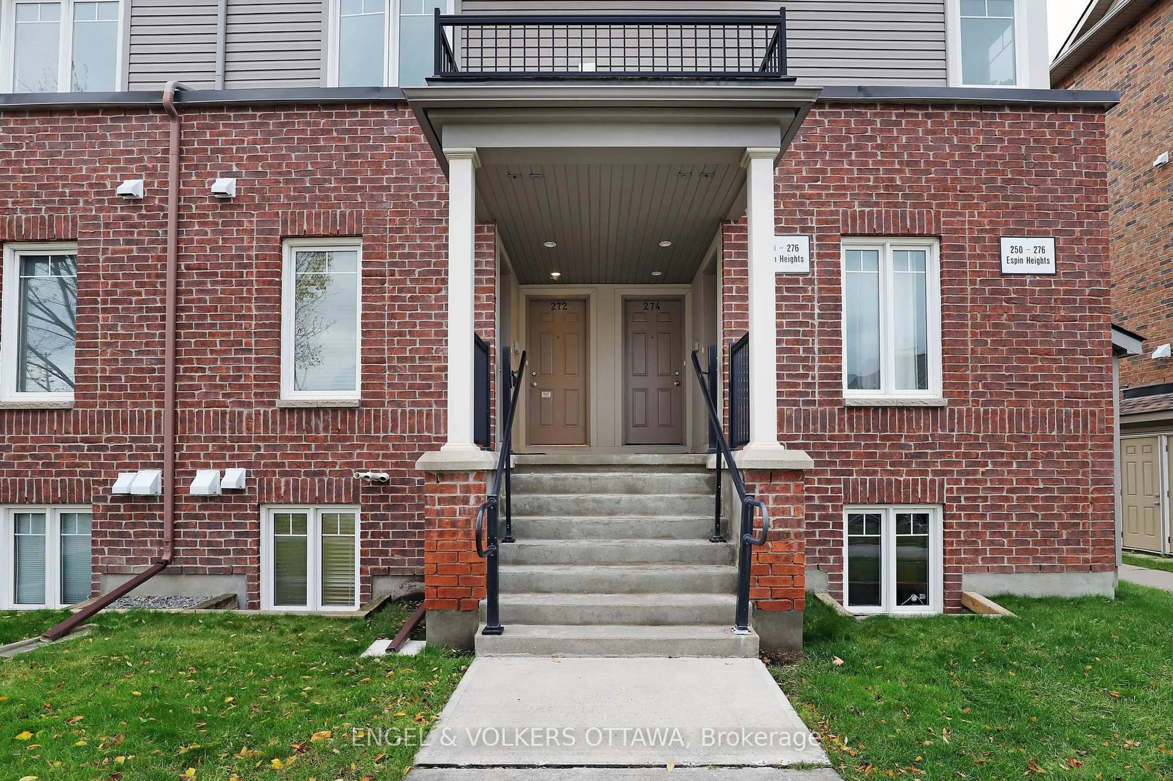 Unknown for 270 Espin Hts, Ottawa Ontario K2J 0Y8