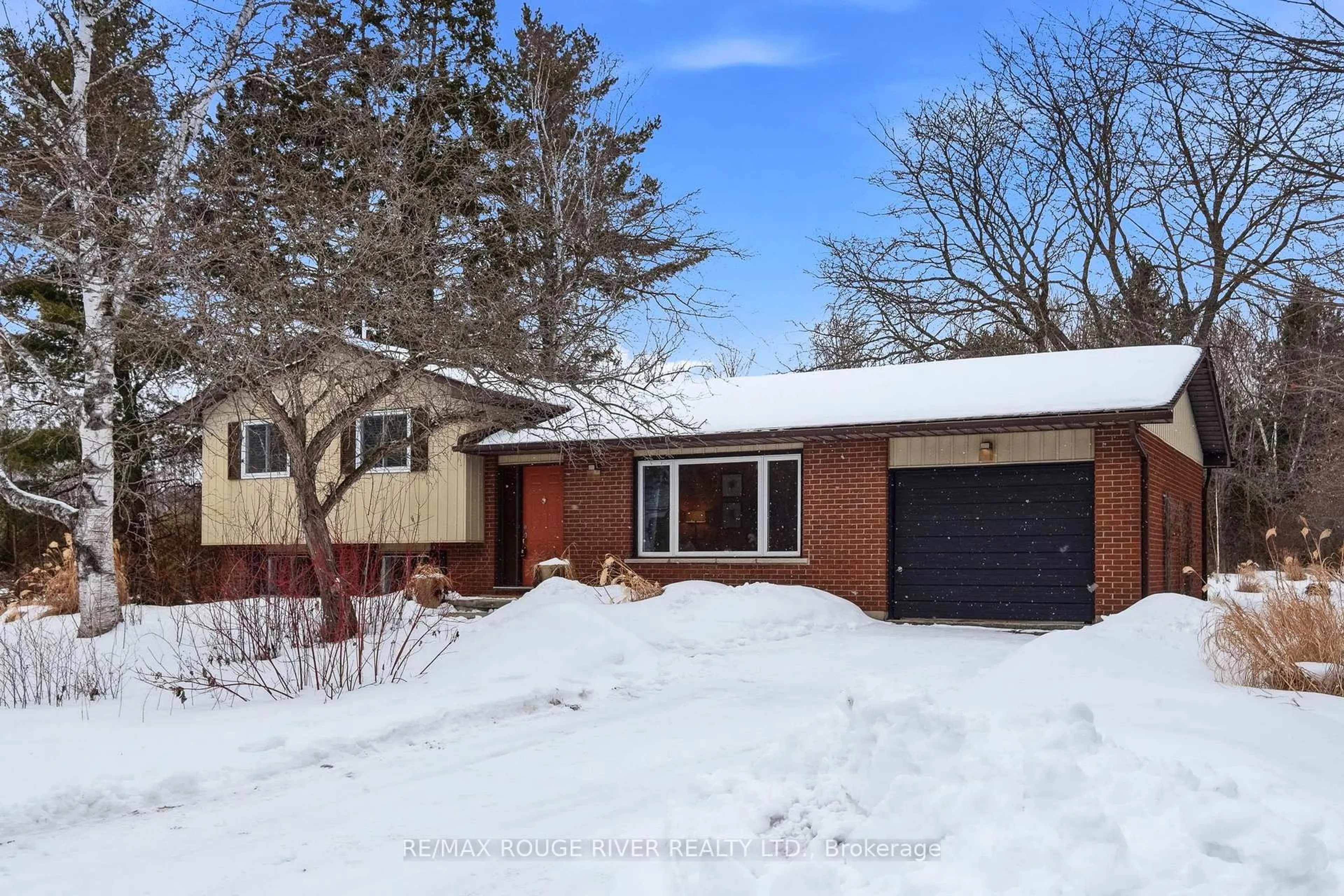 Home with brick exterior material, street for 1020 Elgin St, Cobourg Ontario K9A 0S1