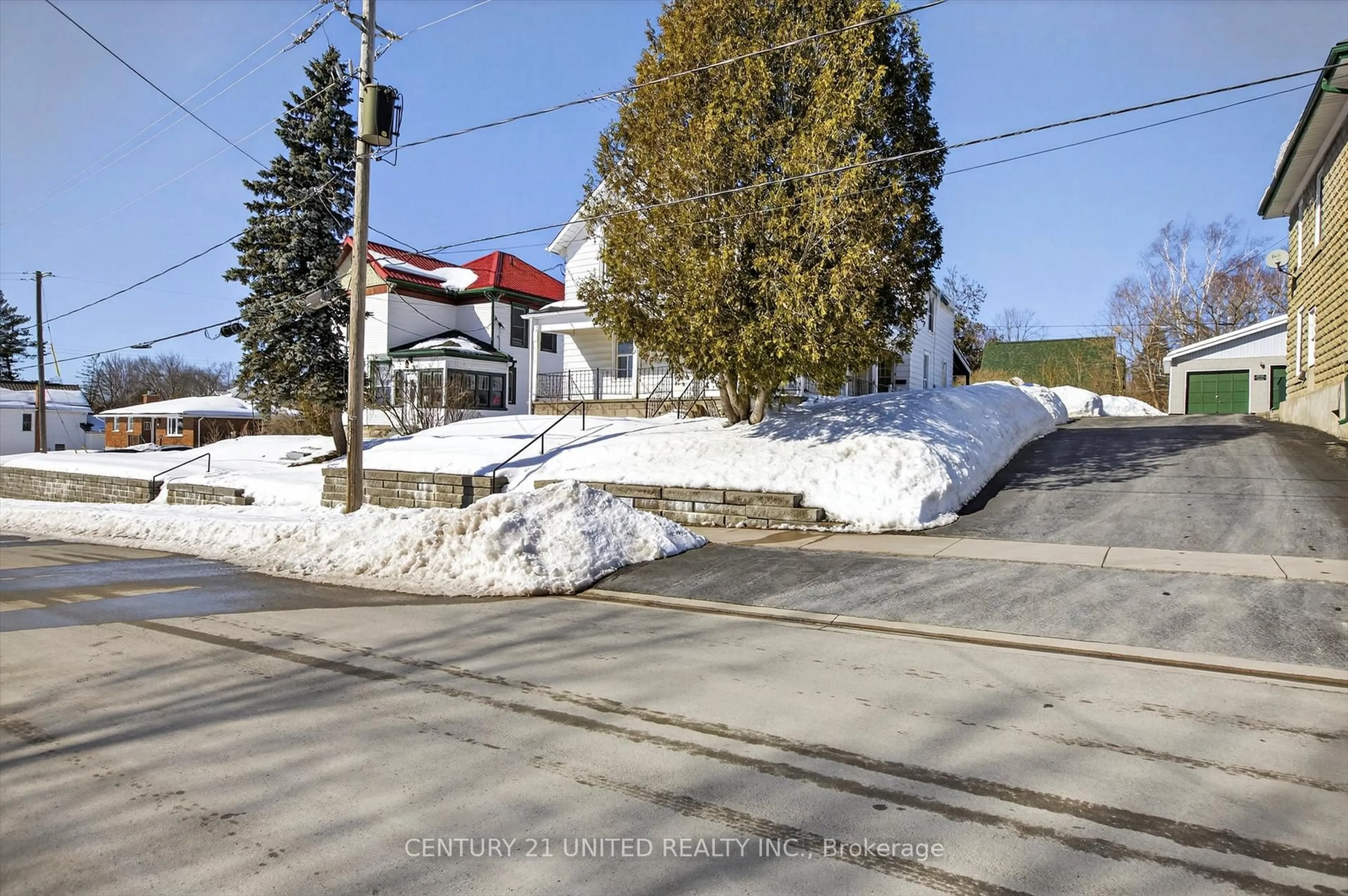 A pic from outside/outdoor area/front of a property/back of a property/a pic from drone, street for 12 Mathison St, Havelock-Belmont-Methuen Ontario K0L 1Z0