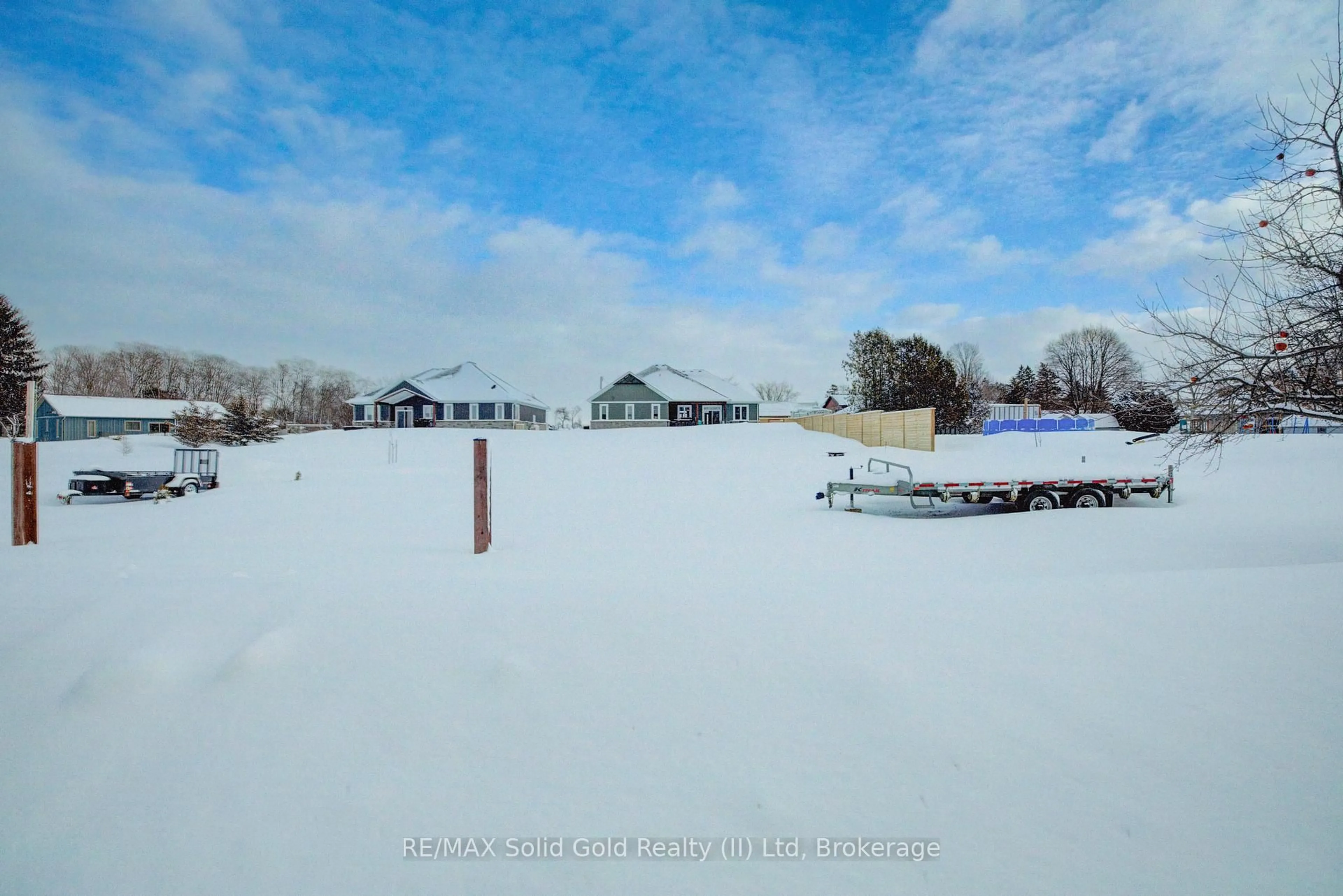 A pic from outside/outdoor area/front of a property/back of a property/a pic from drone, water/lake/river/ocean view for 21 Paxton St, Huron-Kinloss Ontario N0G 2B0