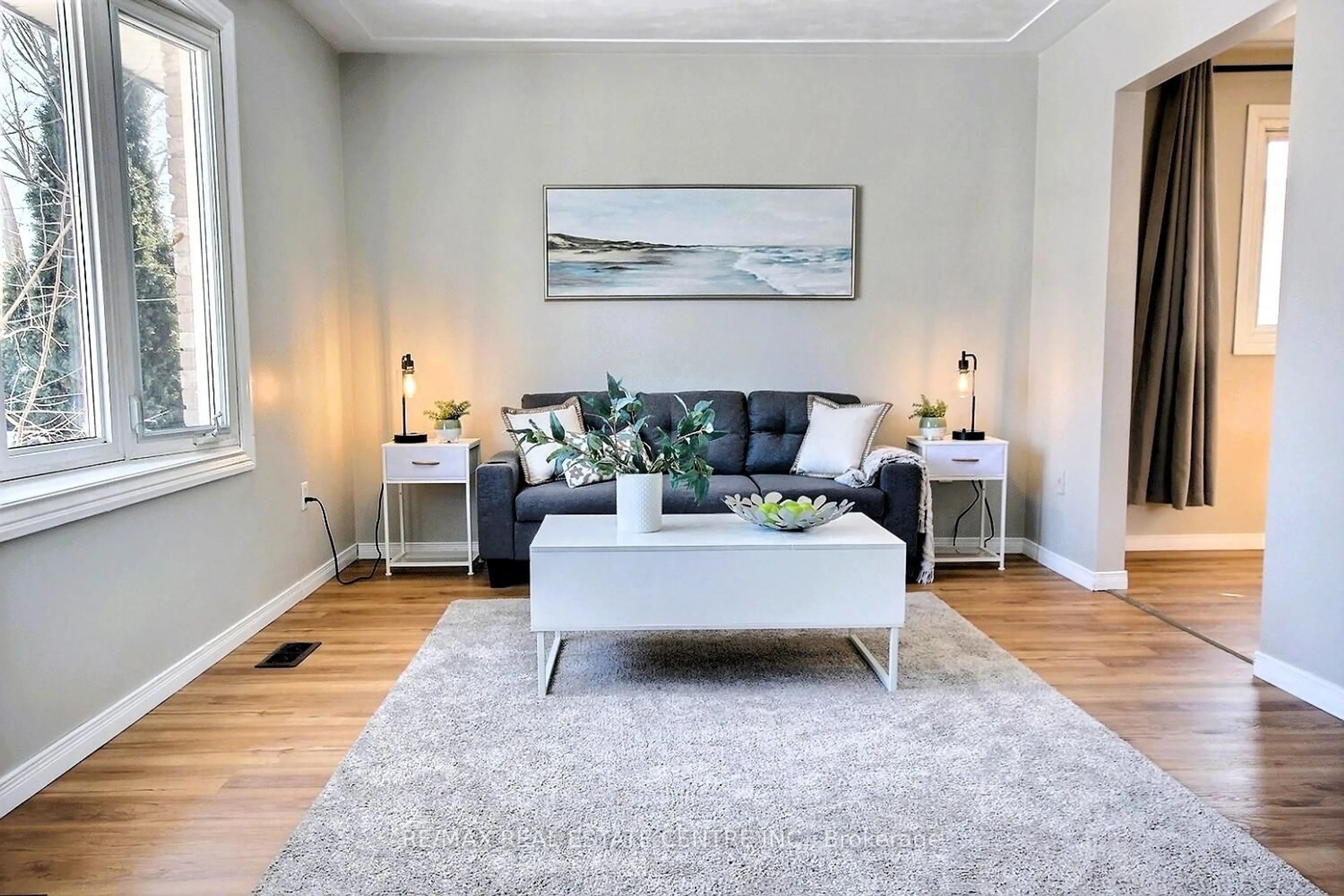 Living room with furniture, unknown for 155 Bakersfield Dr, Cambridge Ontario N1R 6X9