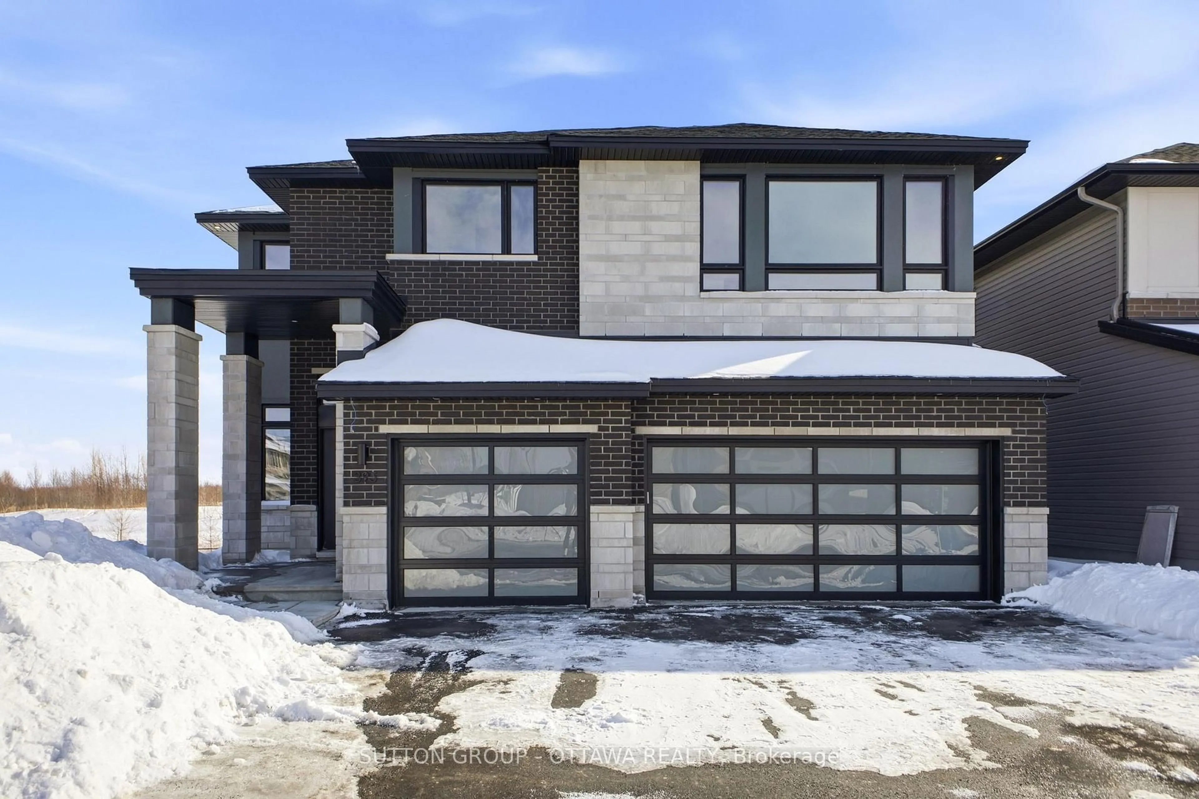 Home with brick exterior material, street for 395 Longworth Ave, Ottawa Ontario K1T 0T9