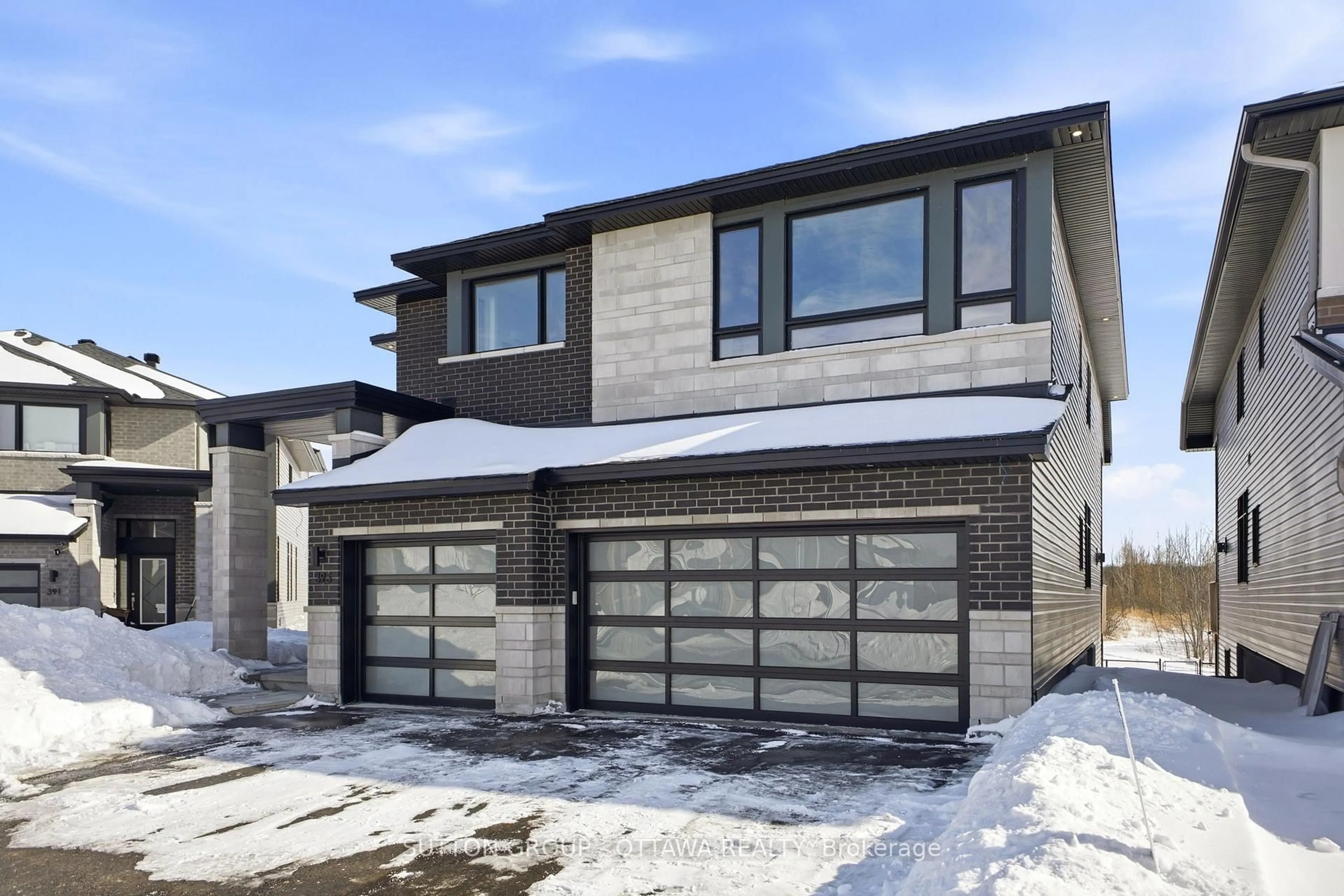 Home with brick exterior material, street for 395 Longworth Ave, Ottawa Ontario K1T 0T9