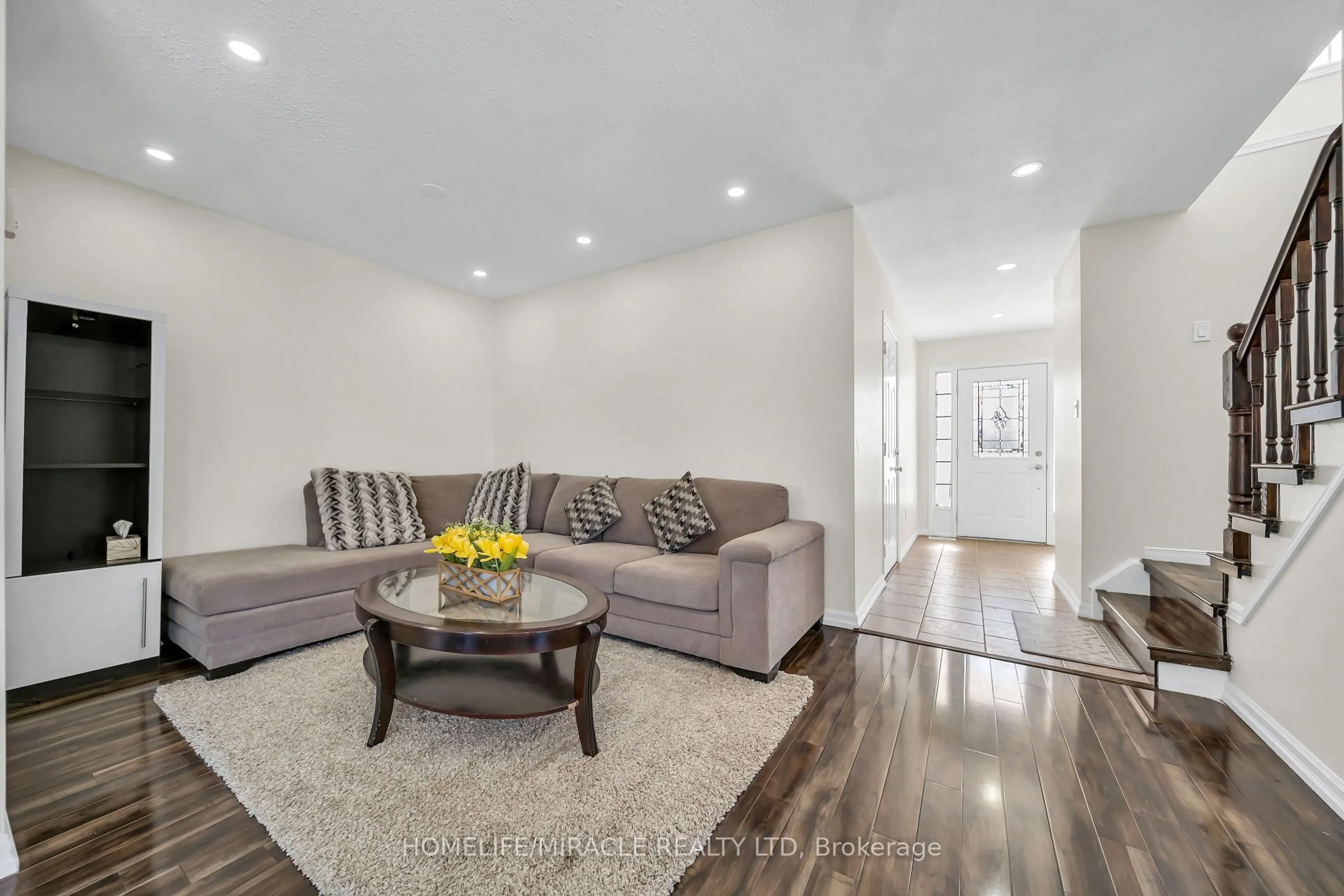 Living room with furniture, unknown for 25 Breesegarden Lane, Guelph Ontario N1E 7H1