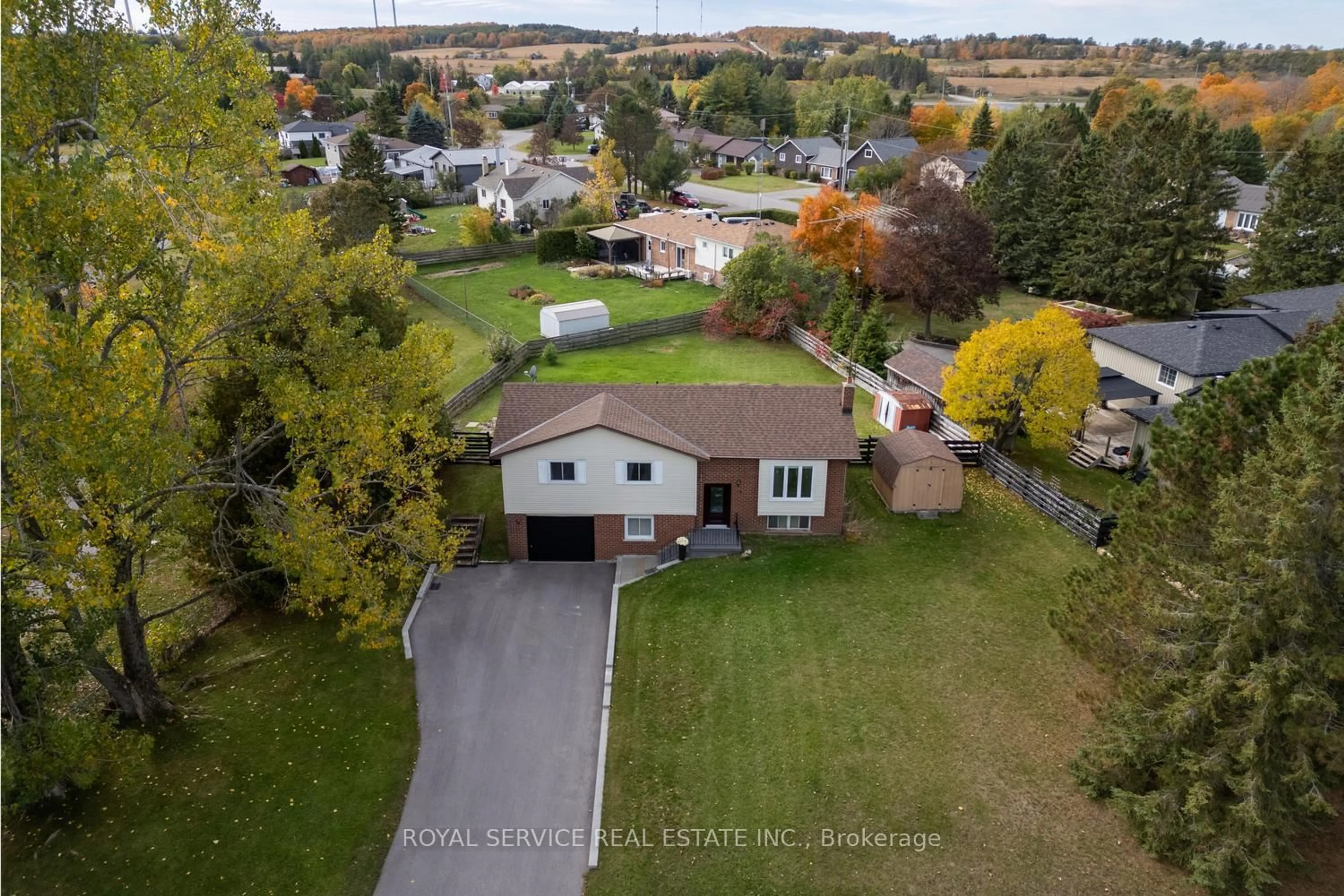 A pic from outside/outdoor area/front of a property/back of a property/a pic from drone, street for 19 Propp Dr, Kawartha Lakes Ontario L0A 1K0