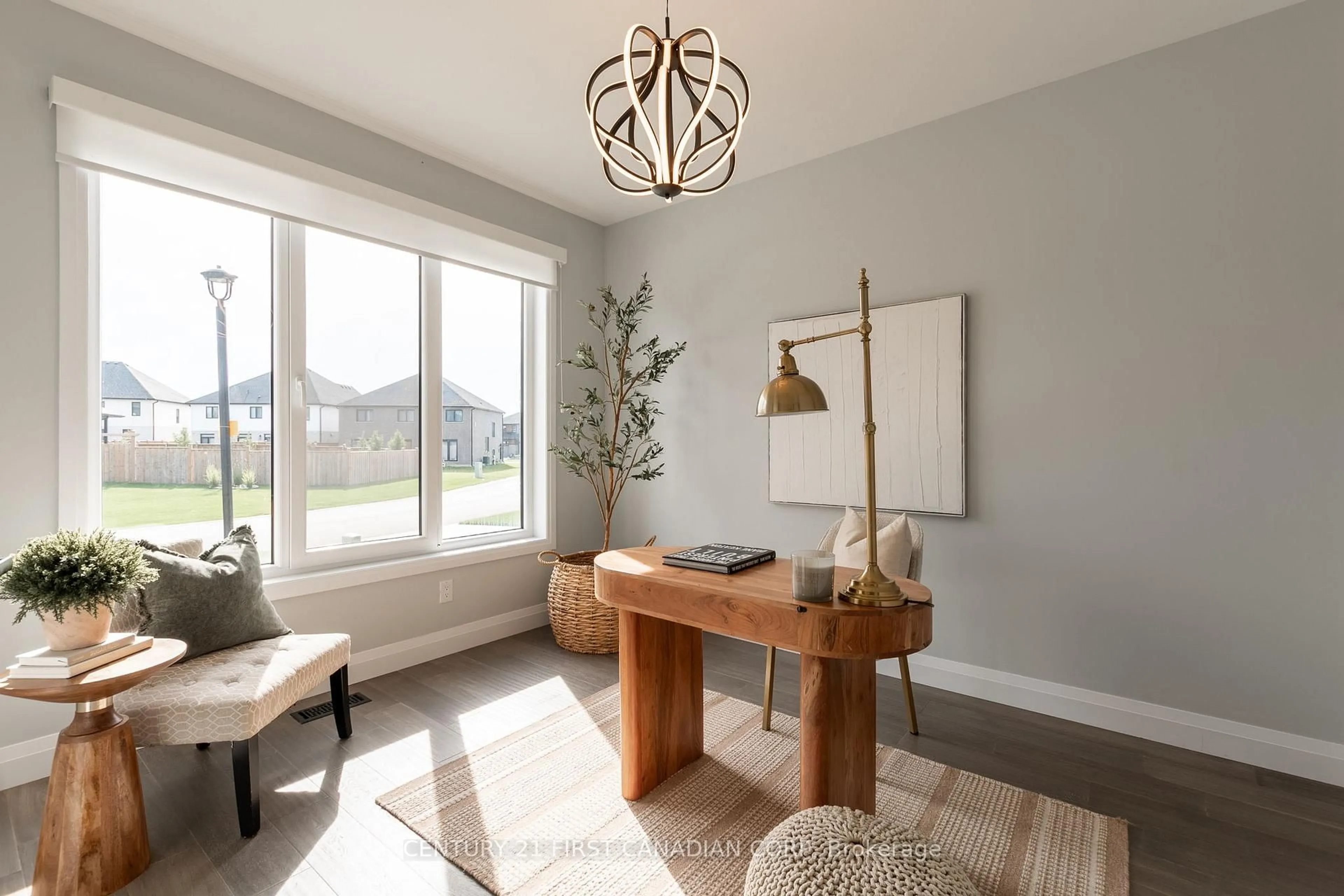 Indoor entryway for 2166 Tripp Dr, London South Ontario N6P 1T7