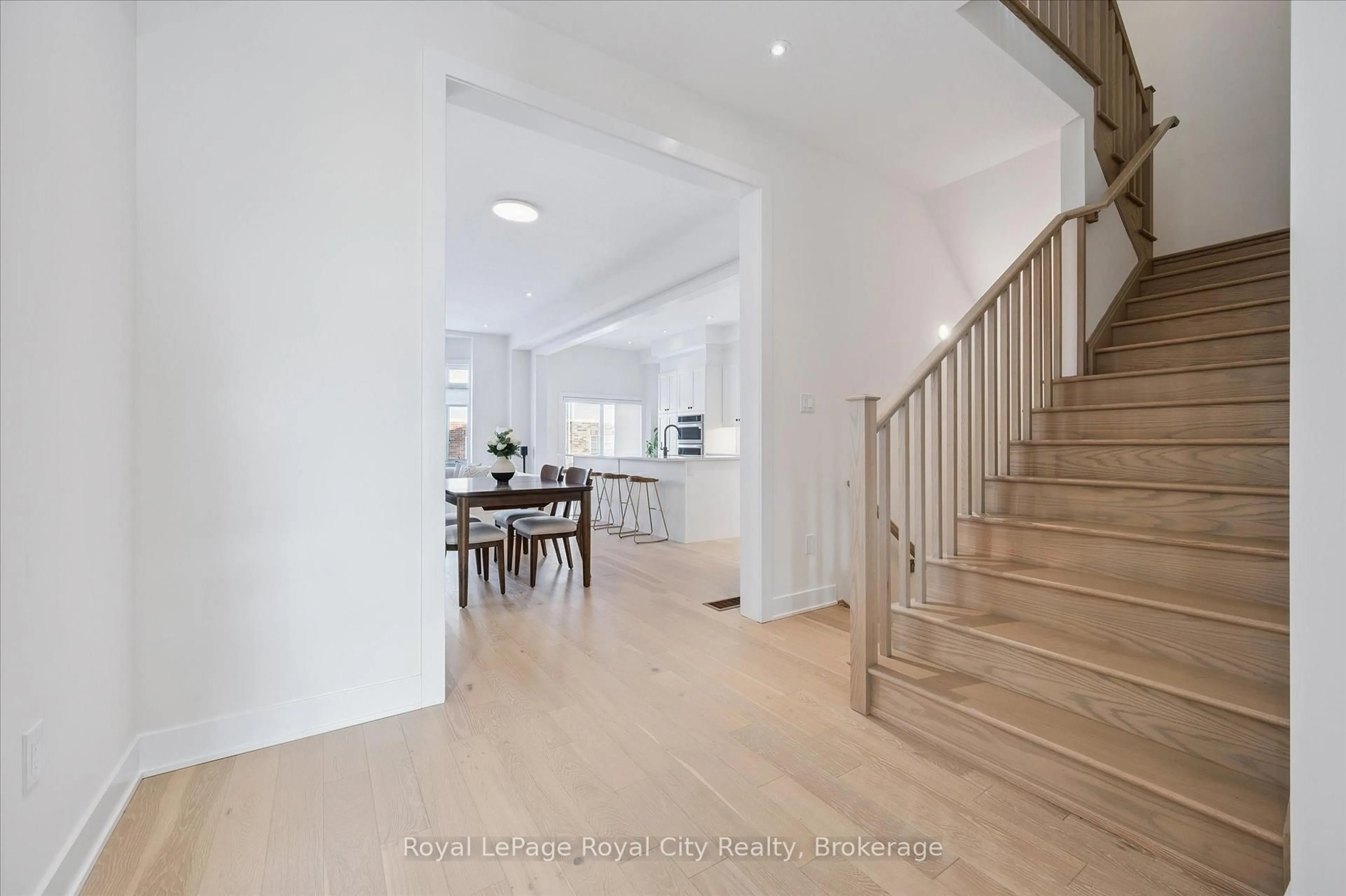 Unknown for 32 Hutchison Rd, Guelph Ontario N1L 0R4