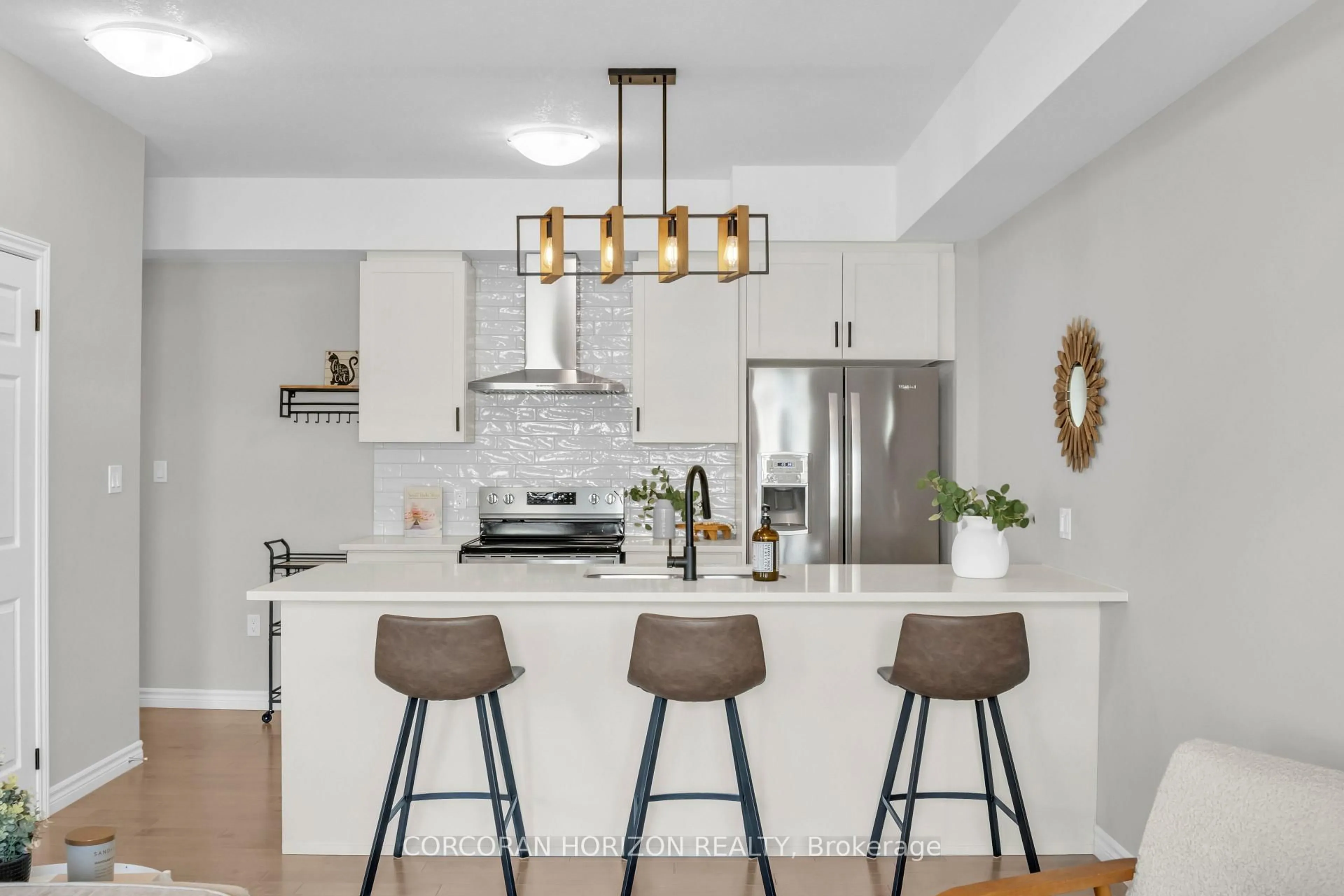 Open concept kitchen, ceramic/tile floor for 46 Oat Lane, Kitchener Ontario N2R 0T1