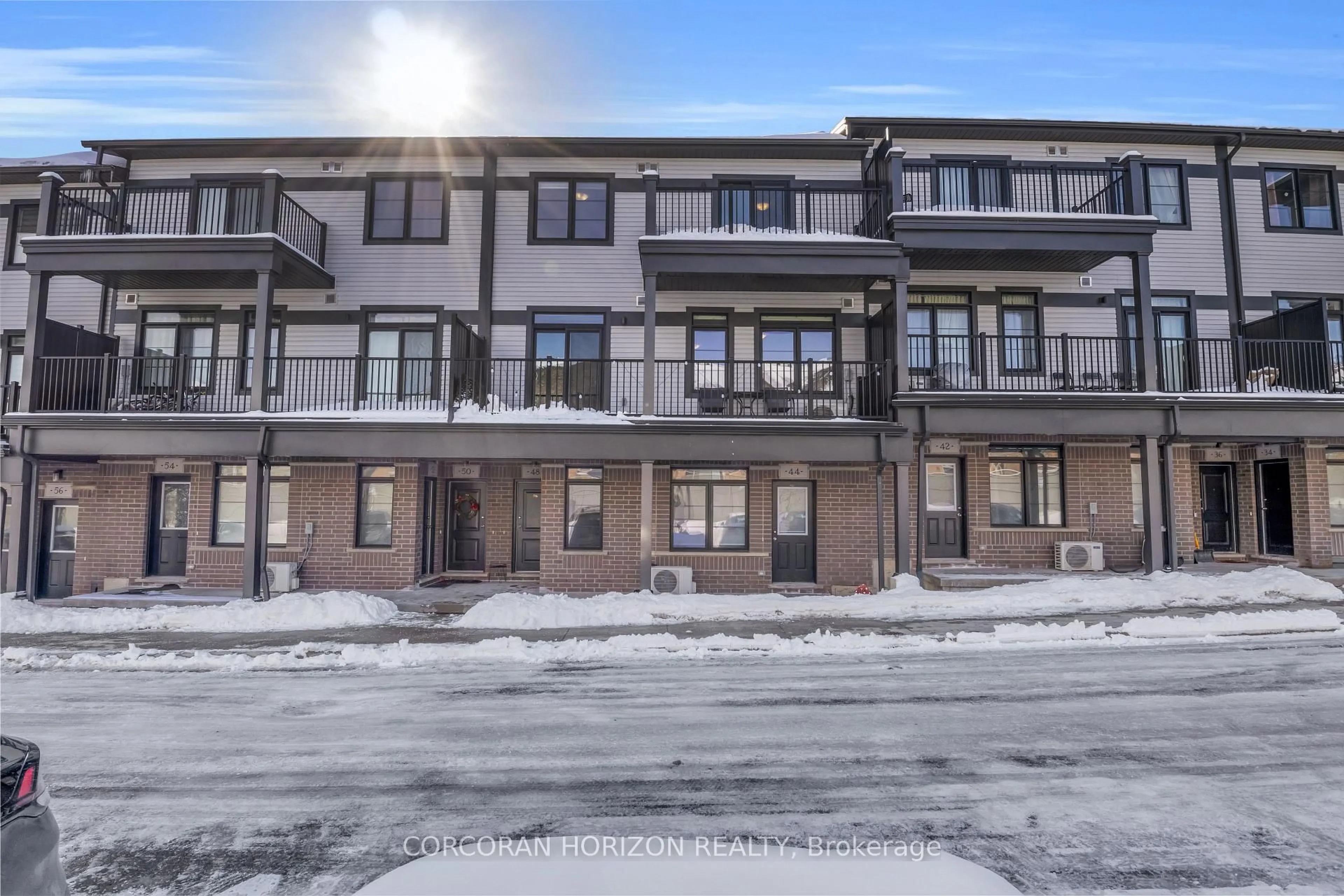 A pic from outside/outdoor area/front of a property/back of a property/a pic from drone, unknown for 46 Oat Lane, Kitchener Ontario N2R 0T1