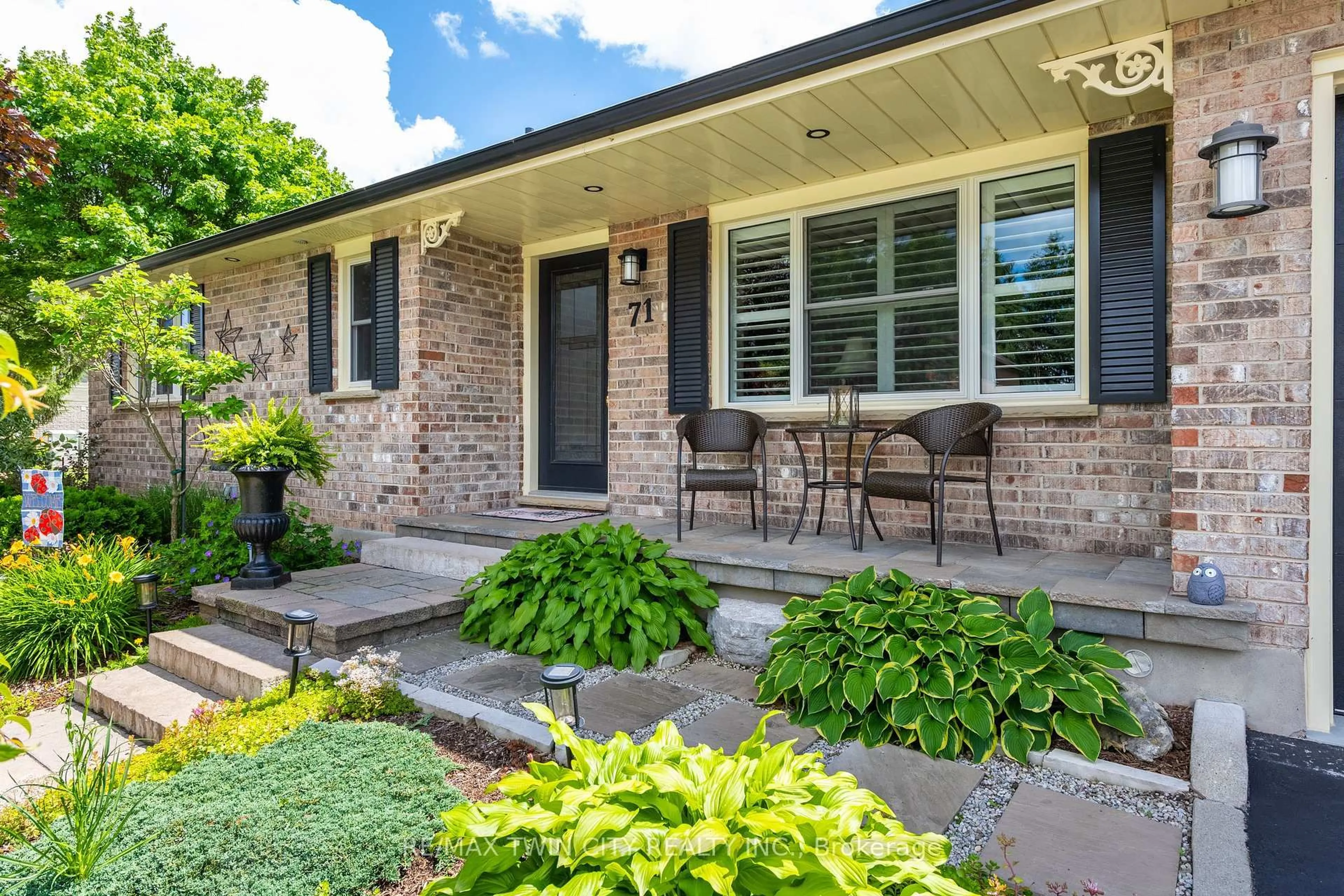 Home with brick exterior material, street for 71 Santa Maria Dr, Cambridge Ontario N1R 8A2