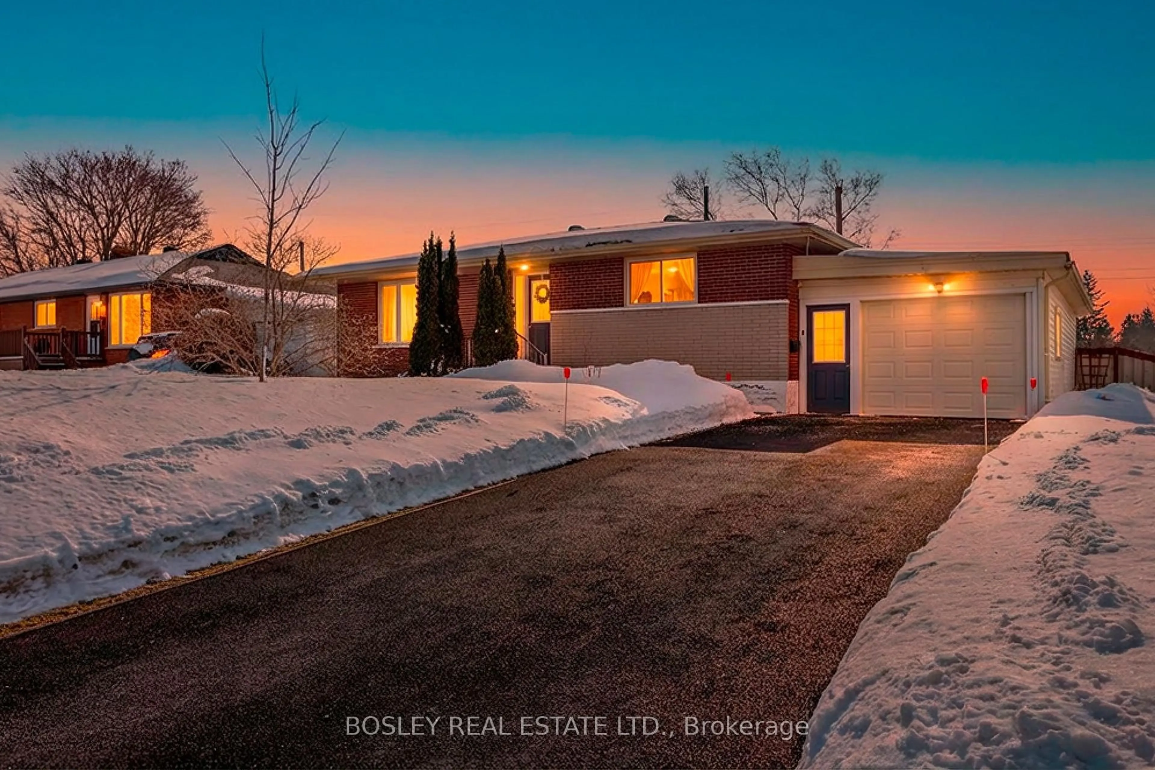 Unknown for 509 14th St, Hanover Ontario N4N 1Z8