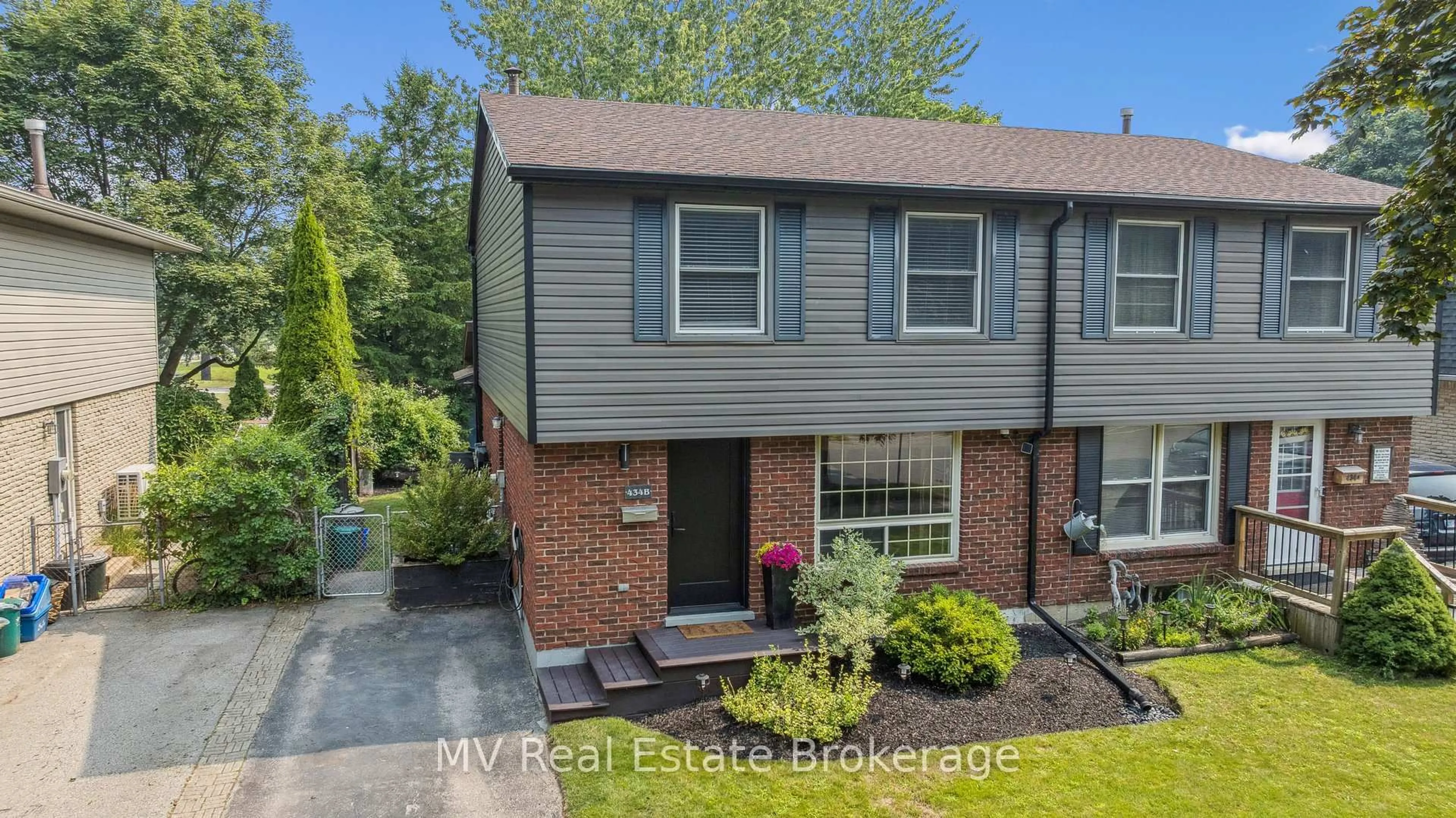 Unknown for 434B Dunvegan Dr, Waterloo Ontario N2K 2C7