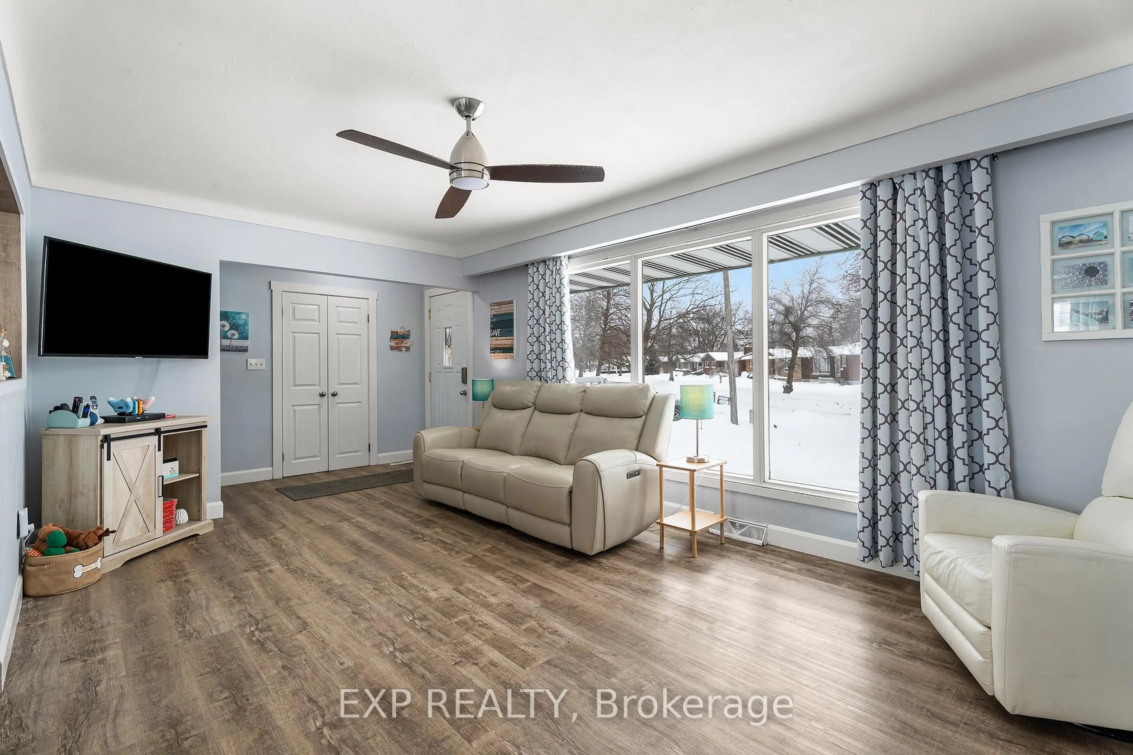 Unknown for 8857 Banting Ave, Niagara Falls Ontario L2G 7A1