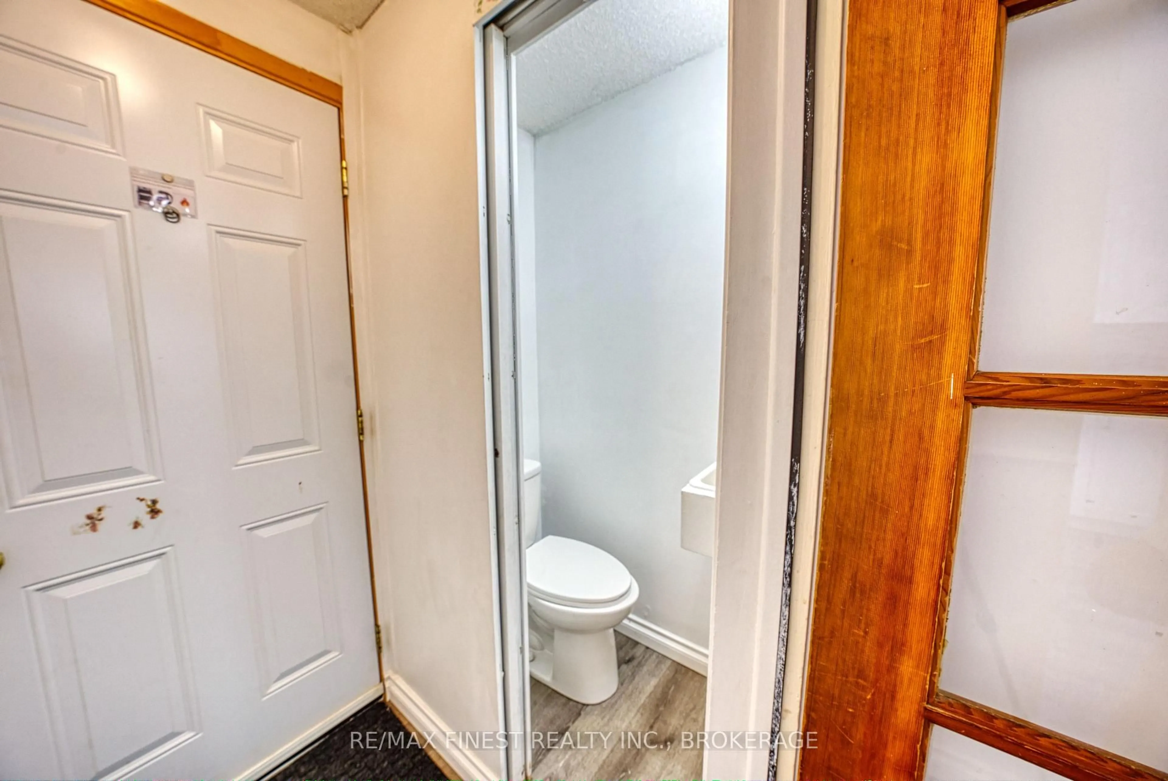 Standard bathroom, unknown for 258 Queen Mary Rd #12, Kingston Ontario K7M 2B2